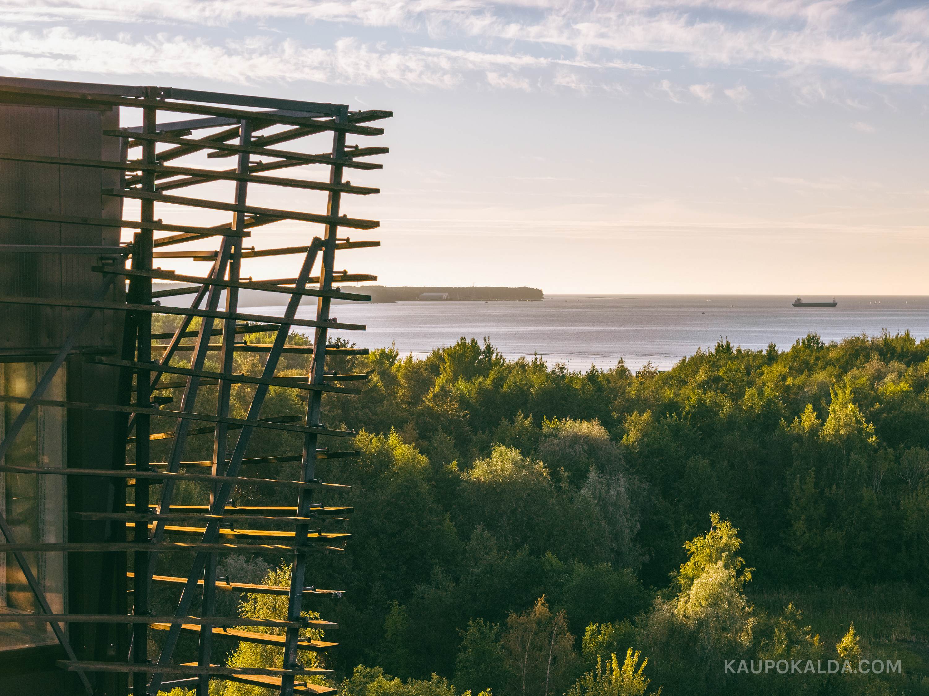 Paldiski mnt 80 büroohoone