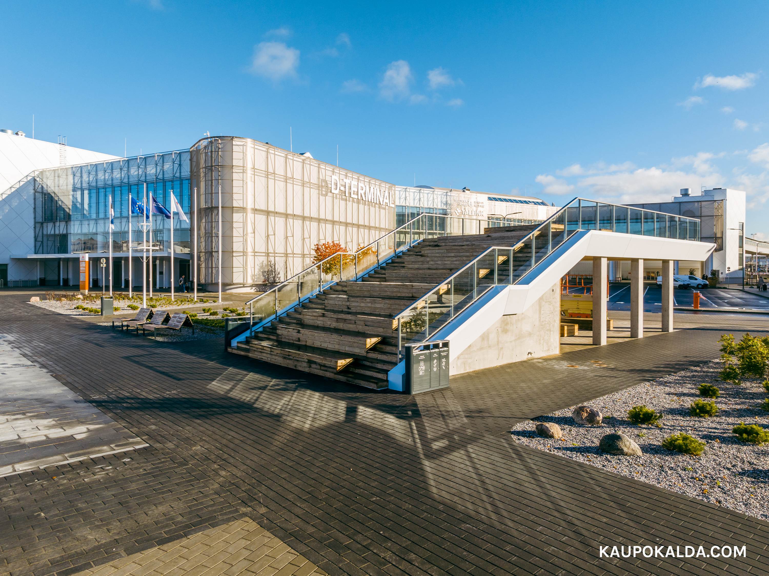 Tallinna Vanasadama D-terminal ja väliala