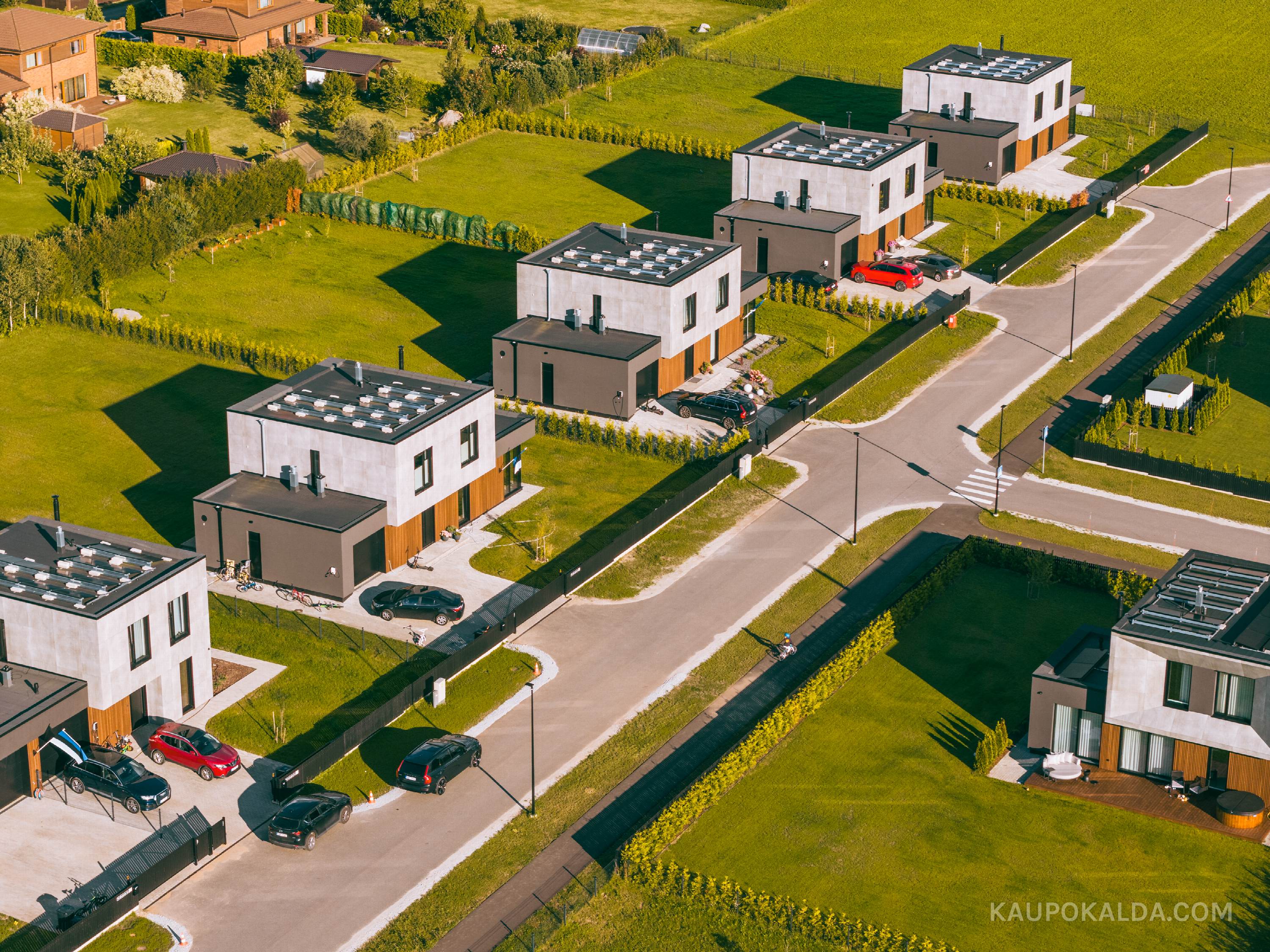 Kindlusepealse villad