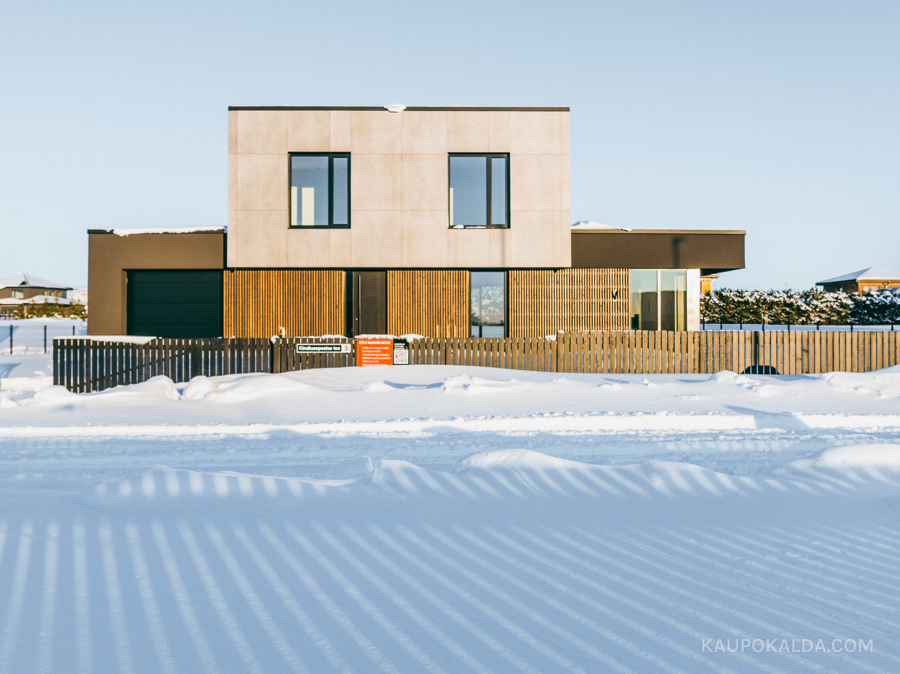 Kindlusepealse villad