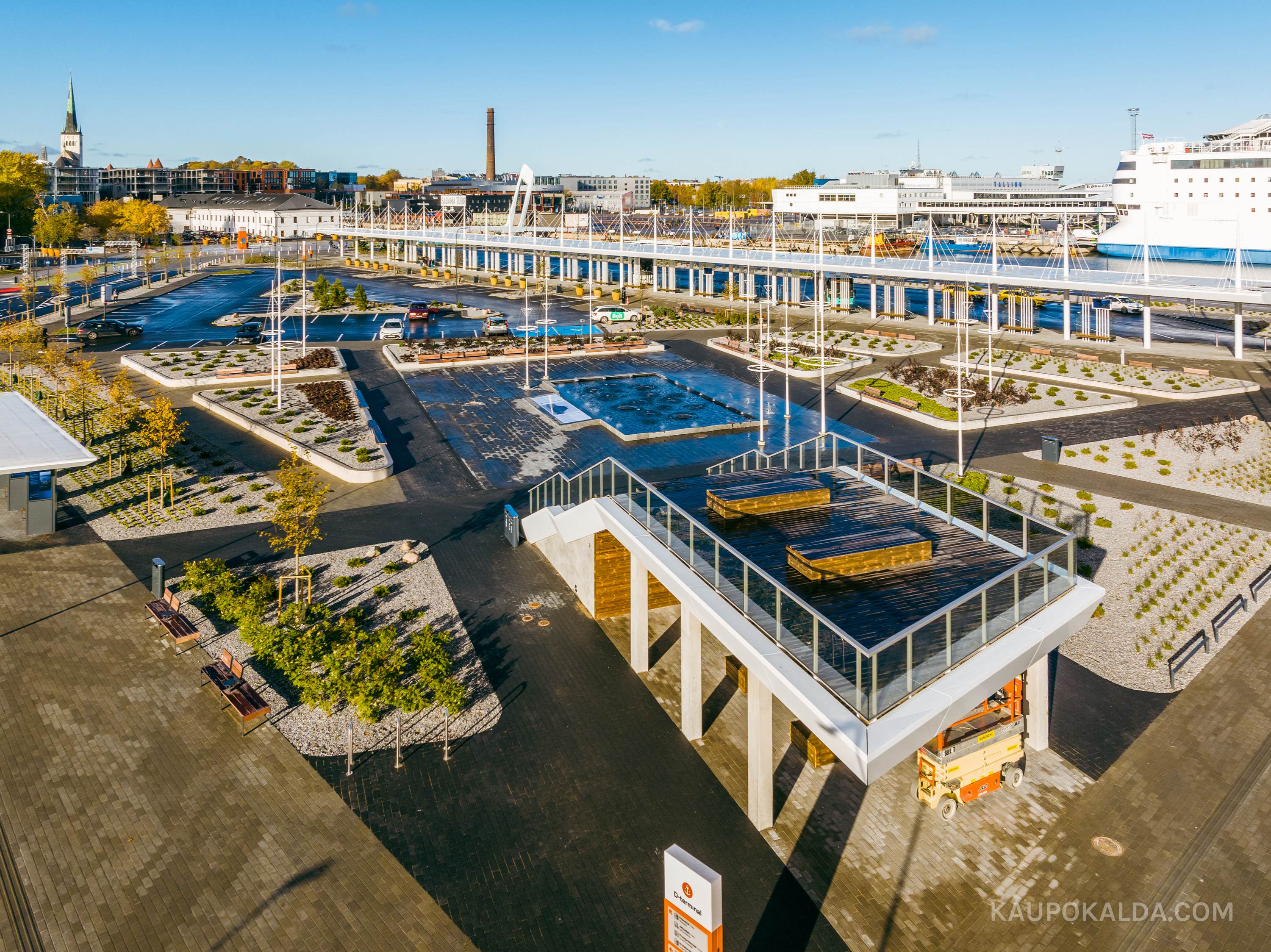 Tallinna Vanasadama D-terminal ja väliala