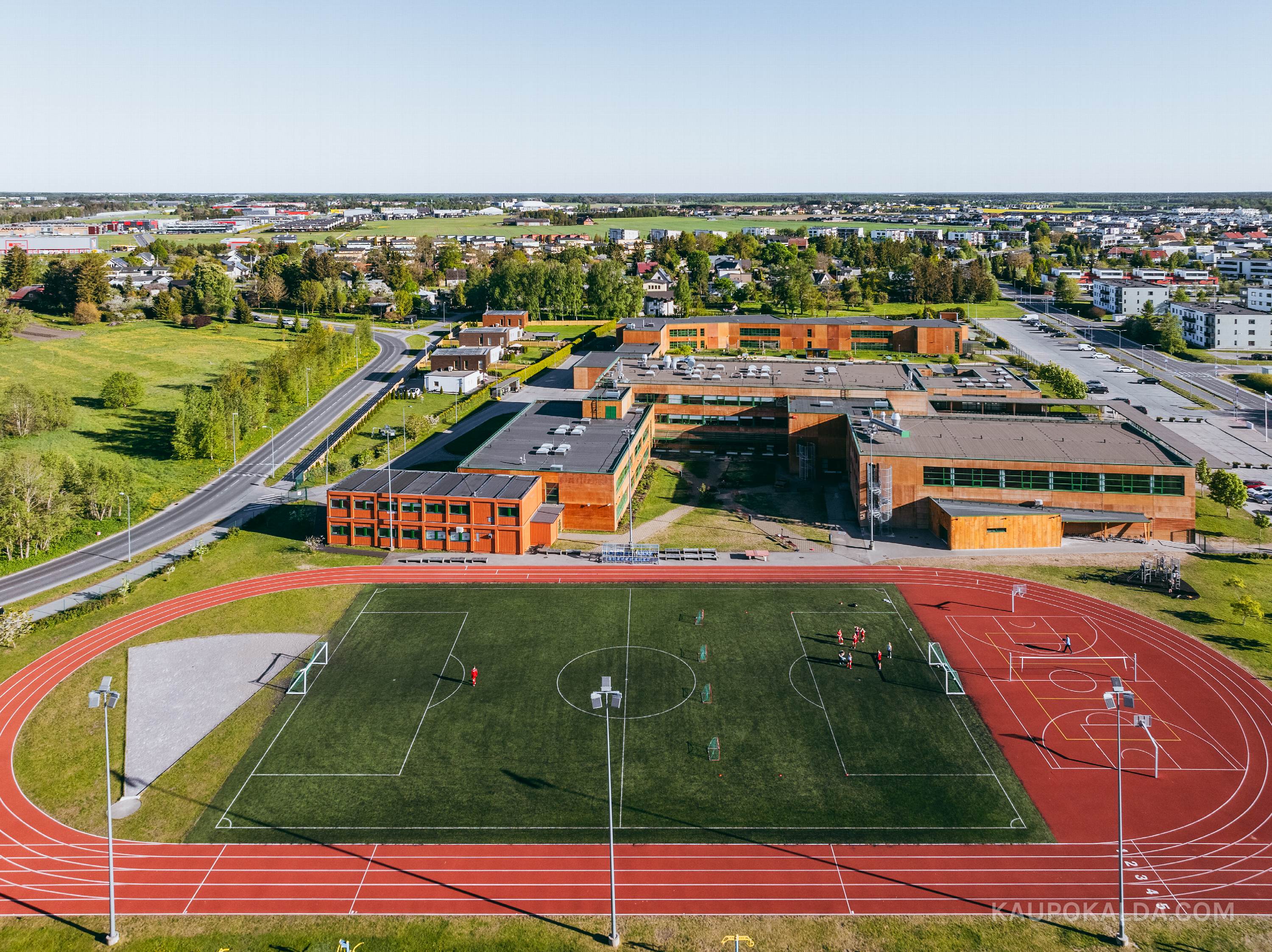 Peetri Lasteaed-Põhikool