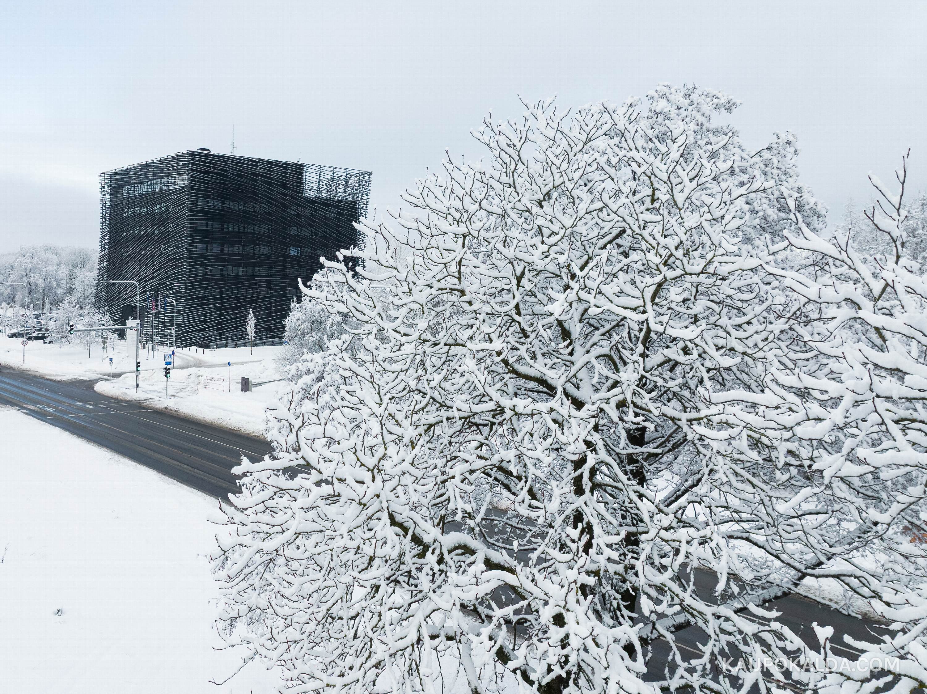 Paldiski mnt 80 büroohoone