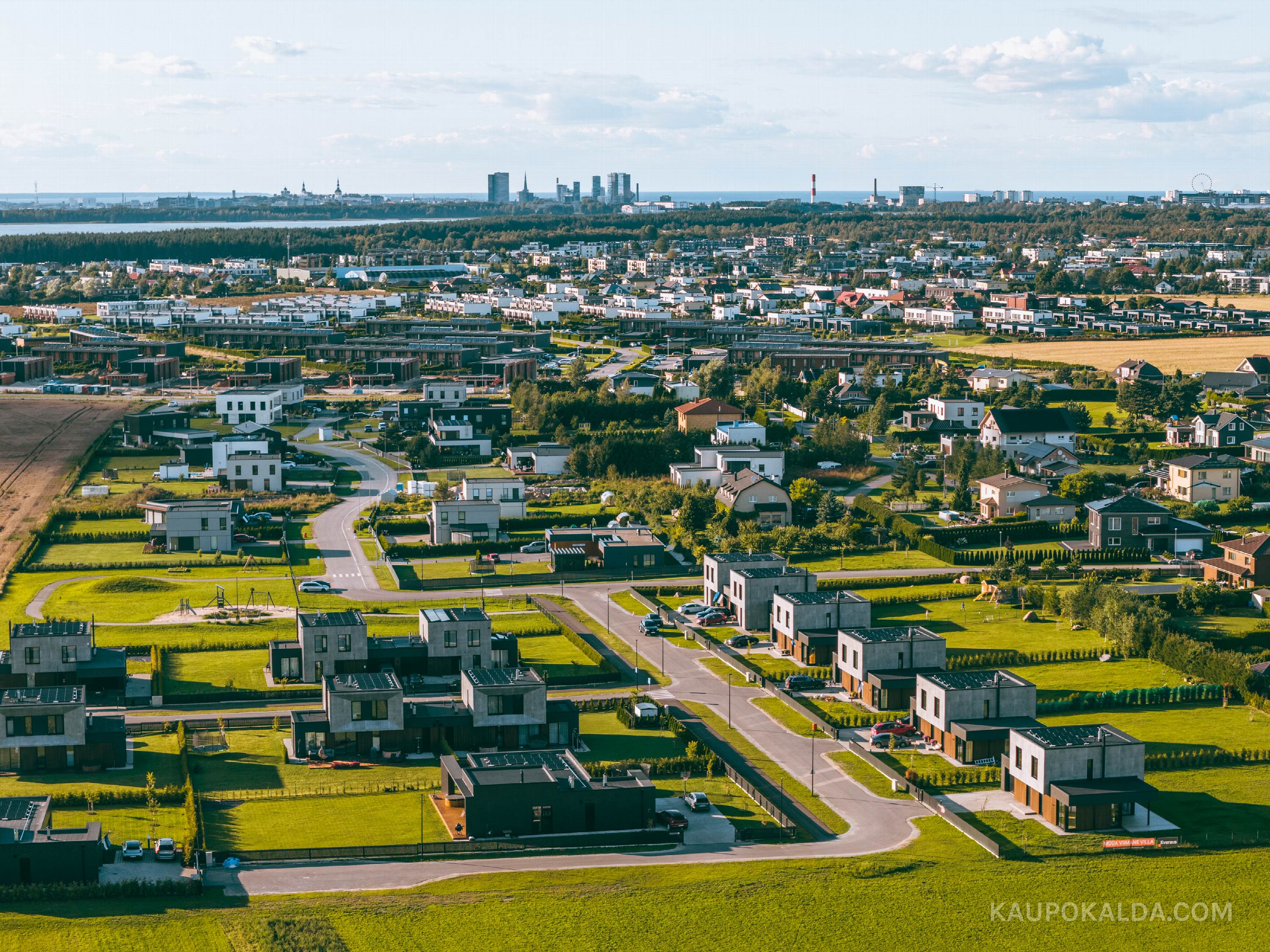 Kindlusepealse villad