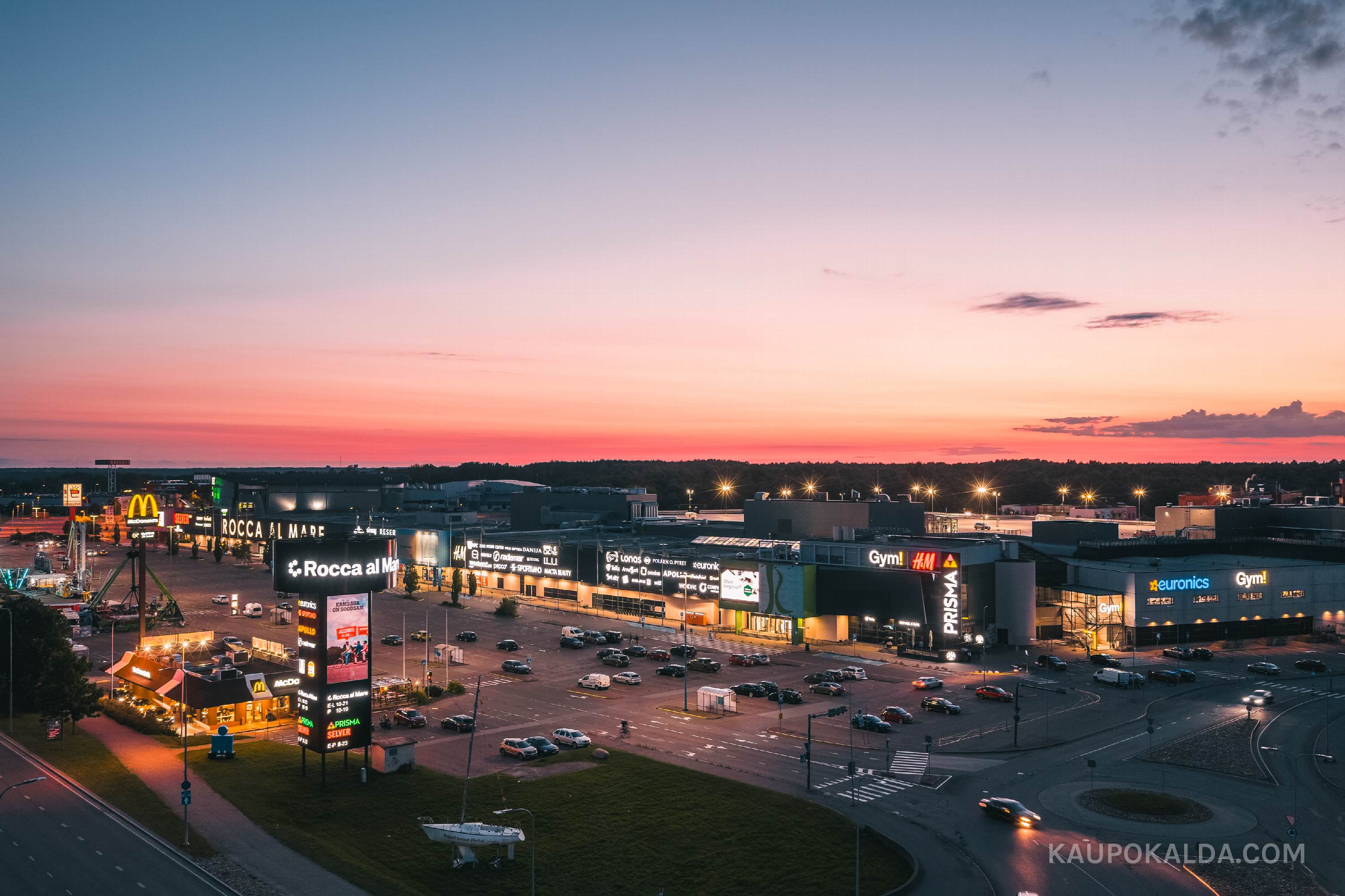 Rocca al Mare kaubanduskeskus