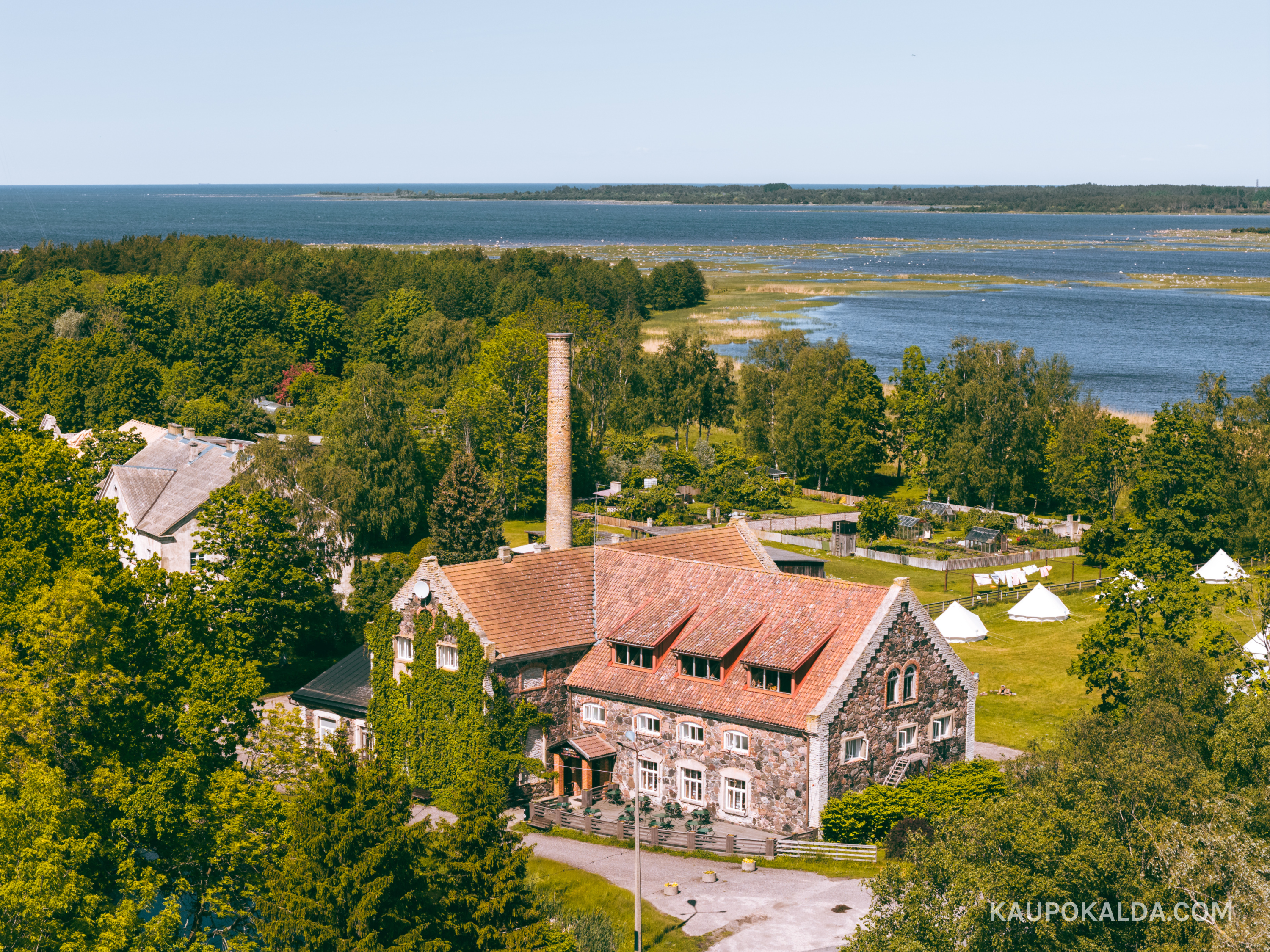 Utoopia nr 9 külalistemaja, Hiiumaa