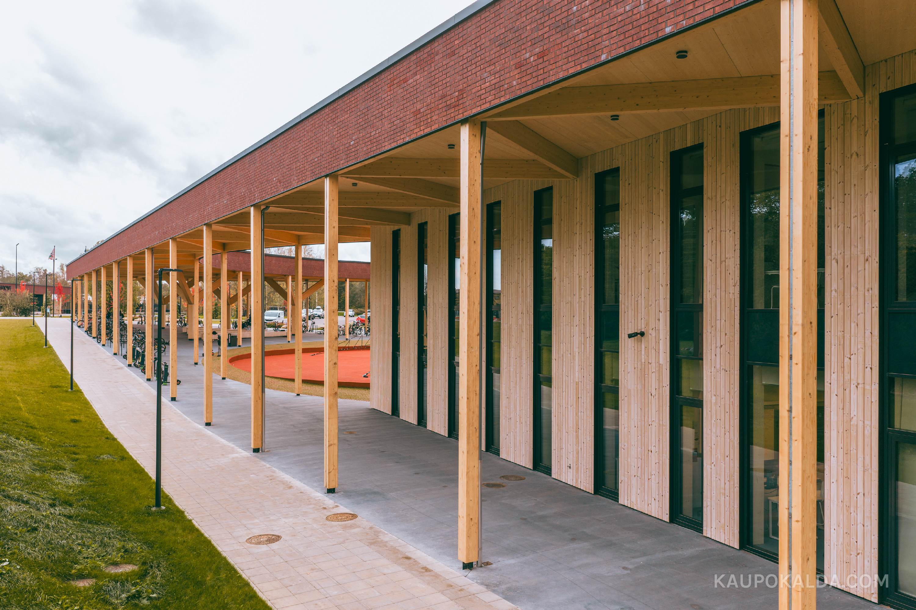 Saku Gümnaasiumi õppehoone TÄPP