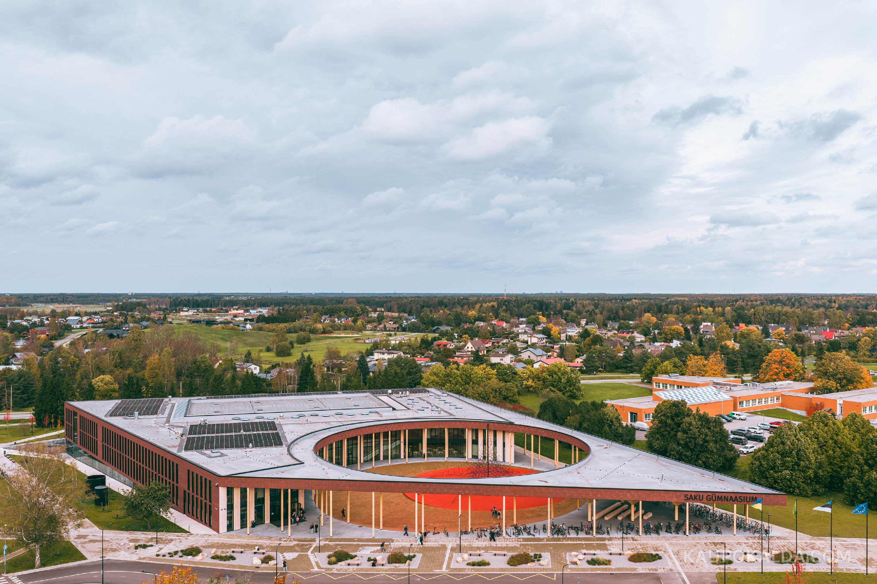 Saku Gümnaasiumi õppehoone TÄPP