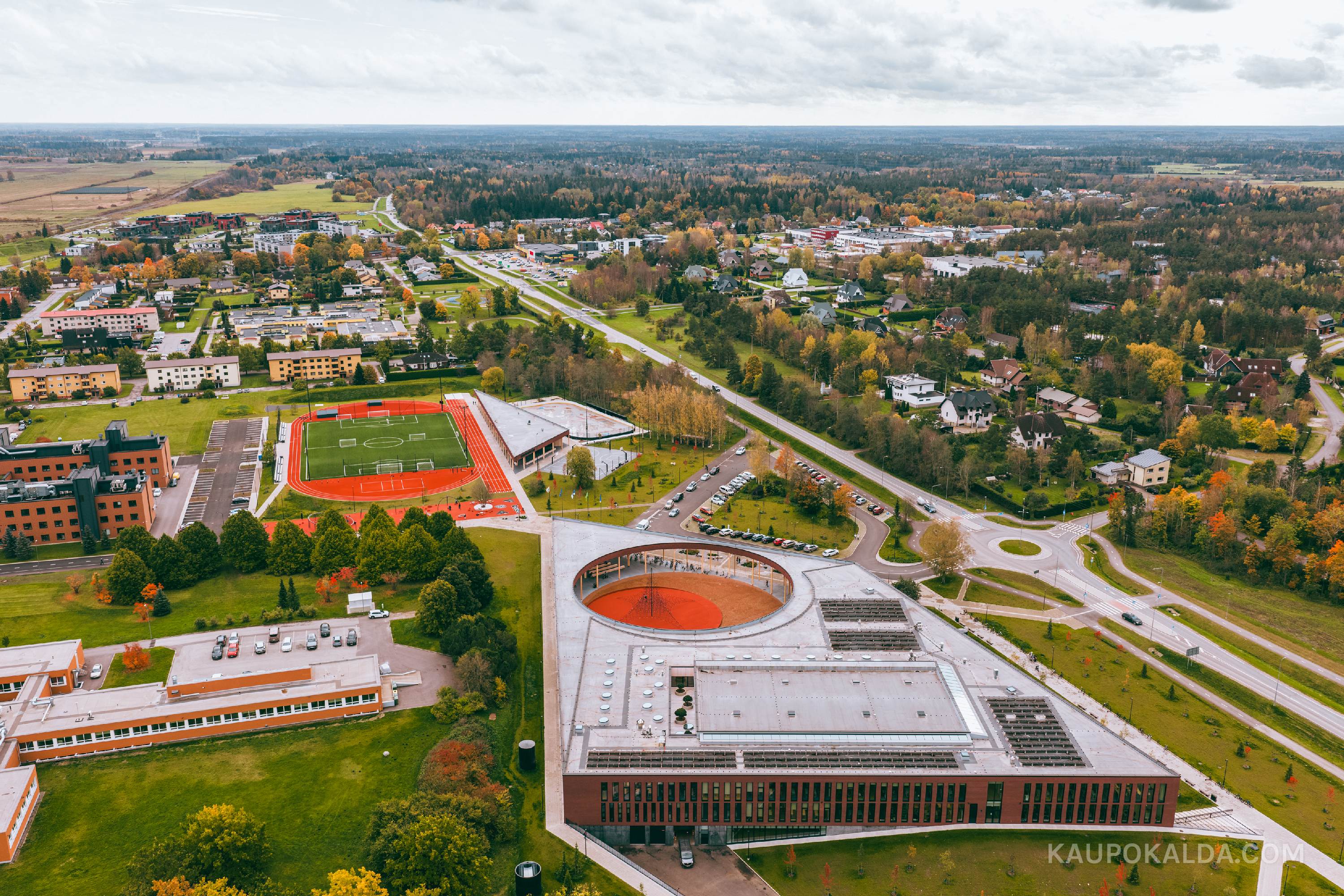 Saku Gümnaasiumi õppehoone TÄPP