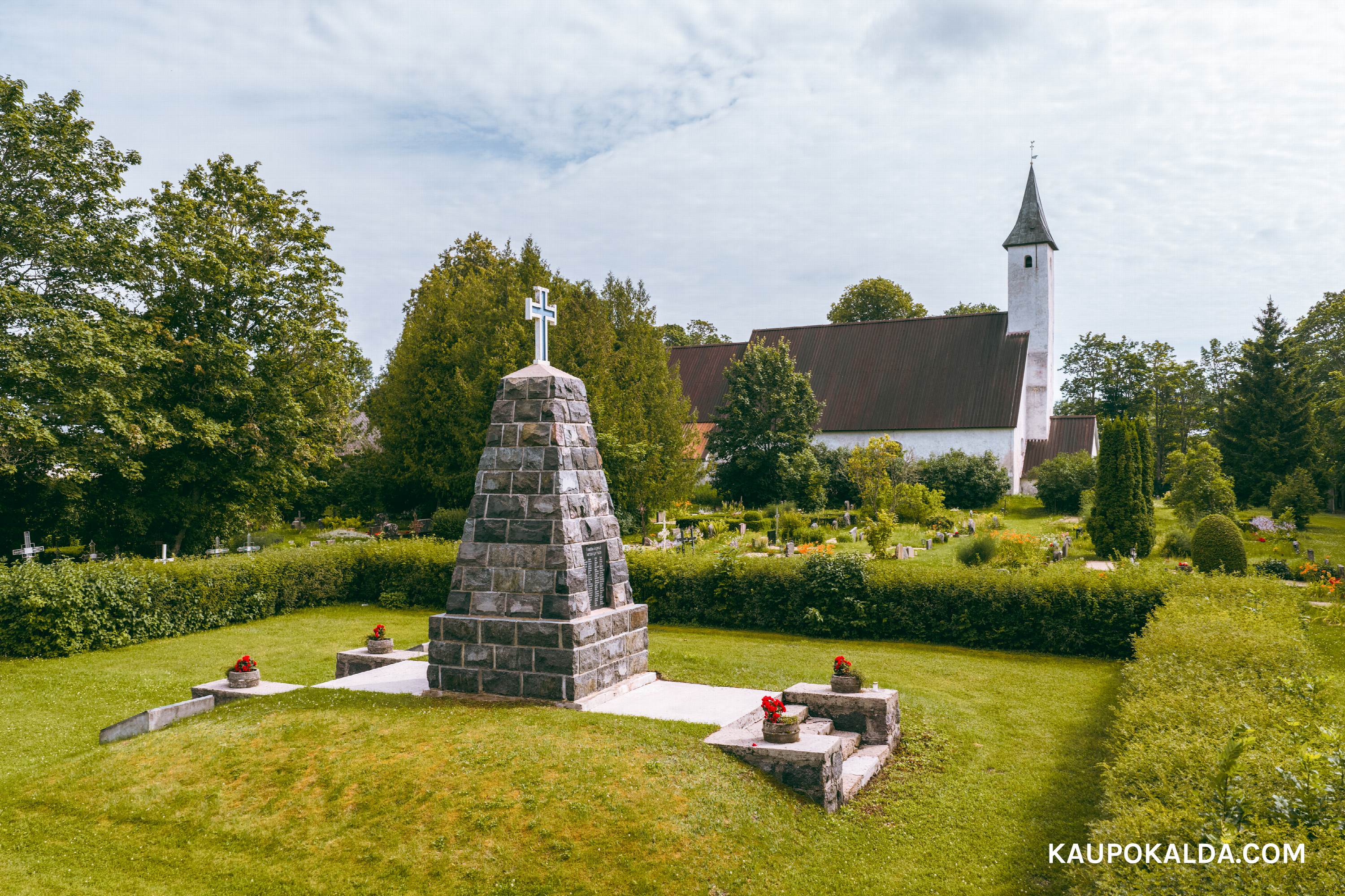 Noarootsi Vabadussõja mälestussammas