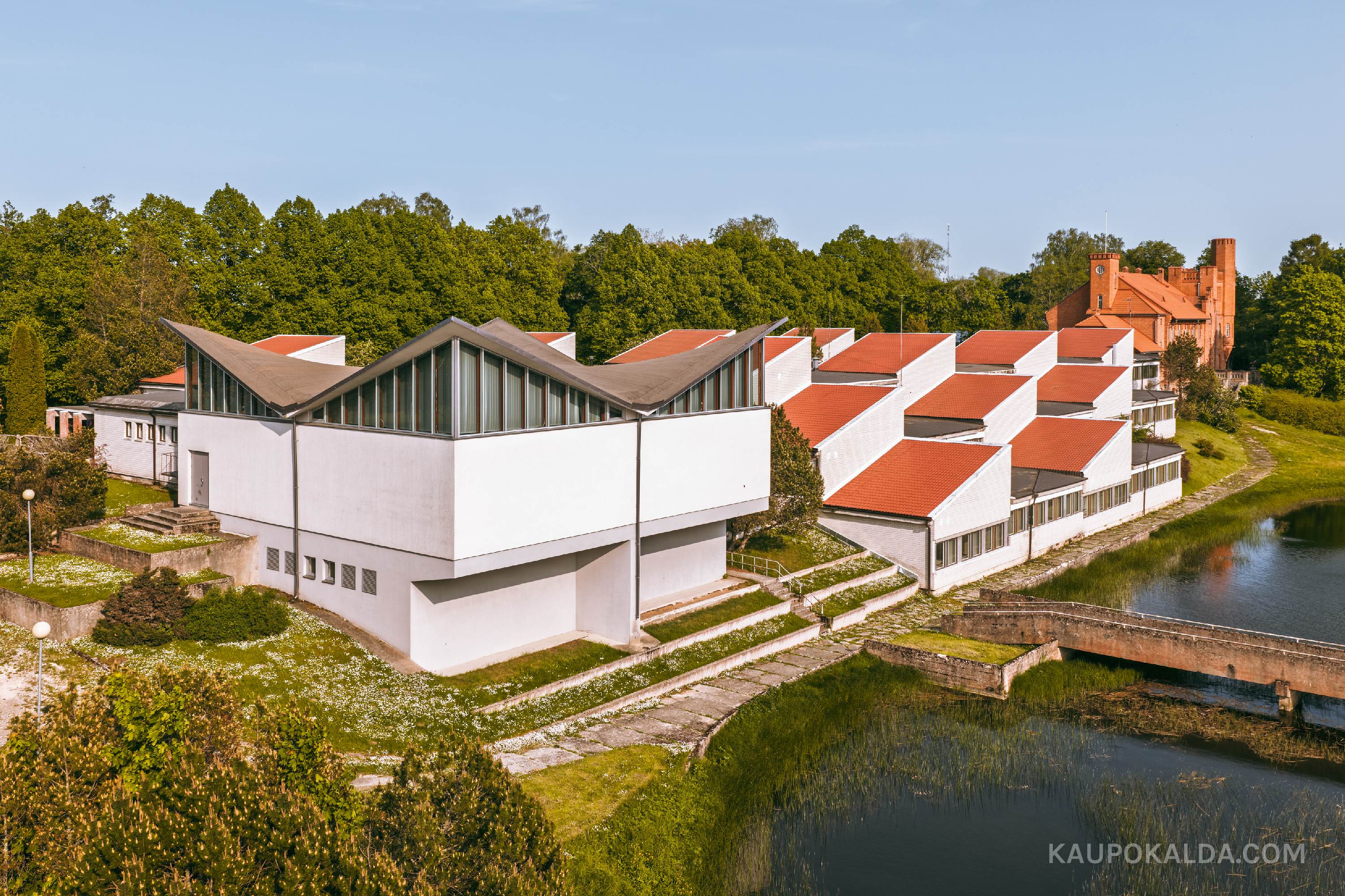 Jäneda Põllumajanduskooli õppehoone
