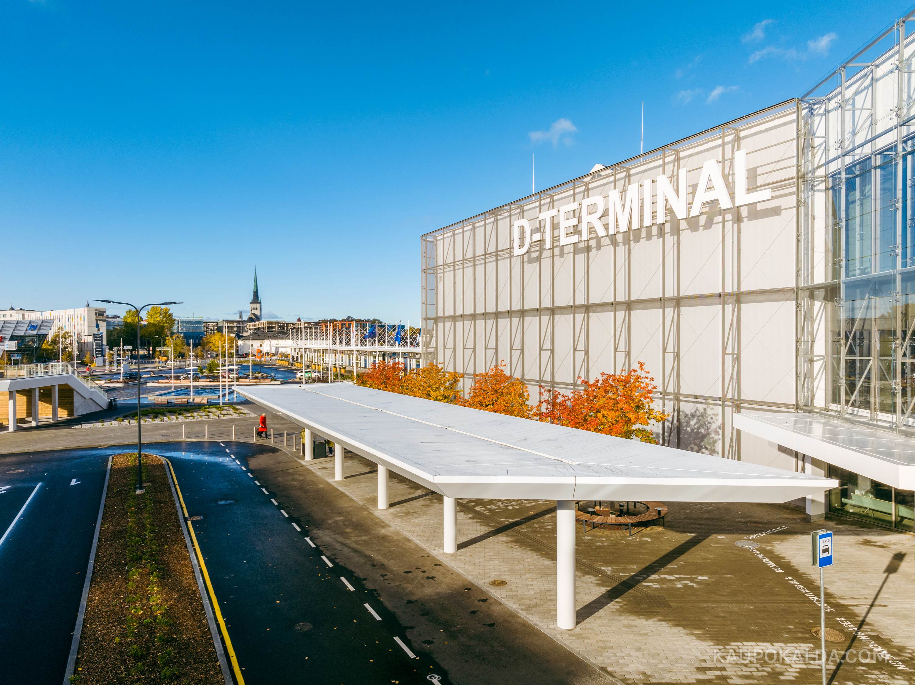 Tallinna Vanasadama D-terminal ja väliala