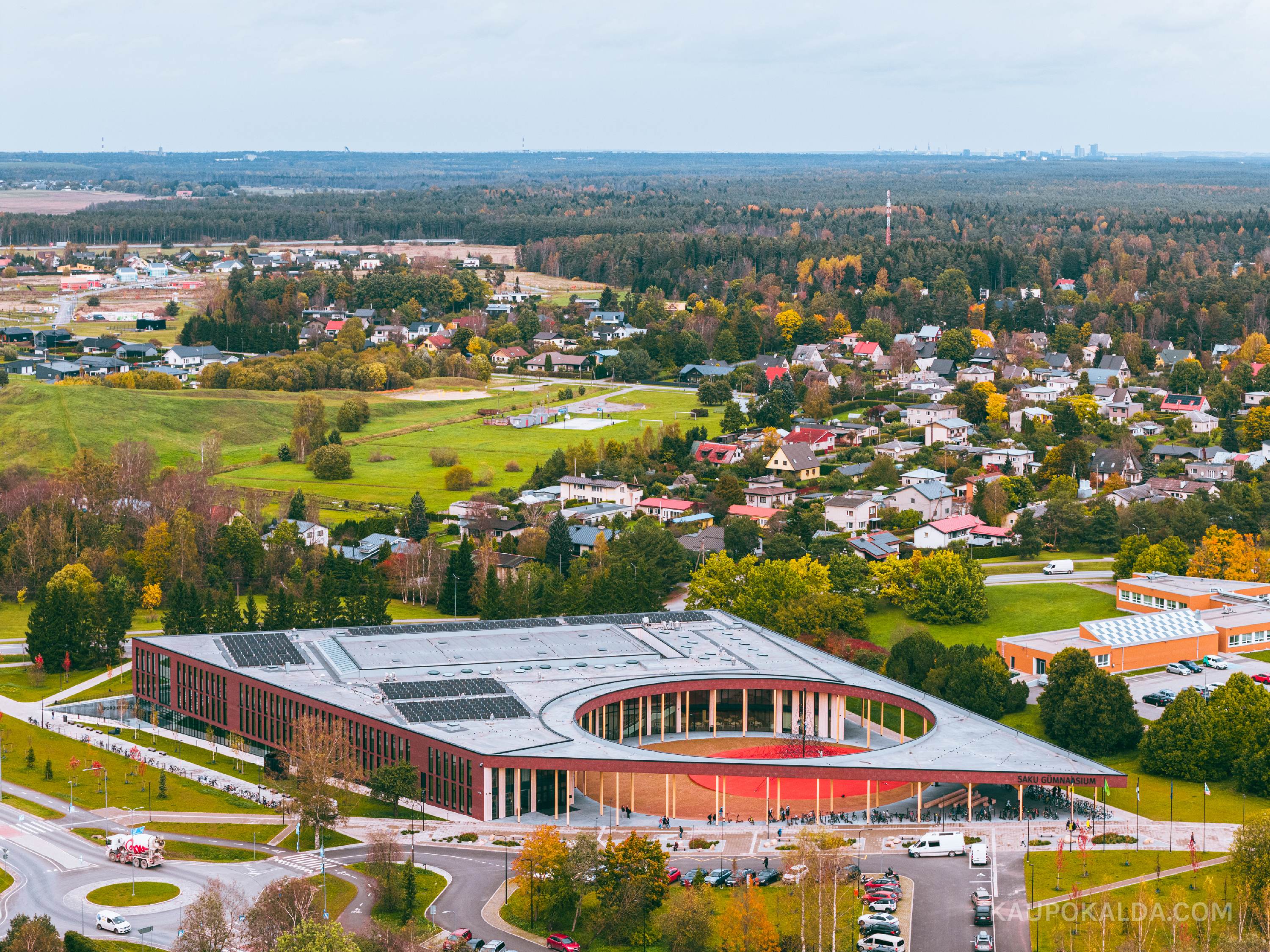 Saku Gümnaasiumi õppehoone TÄPP