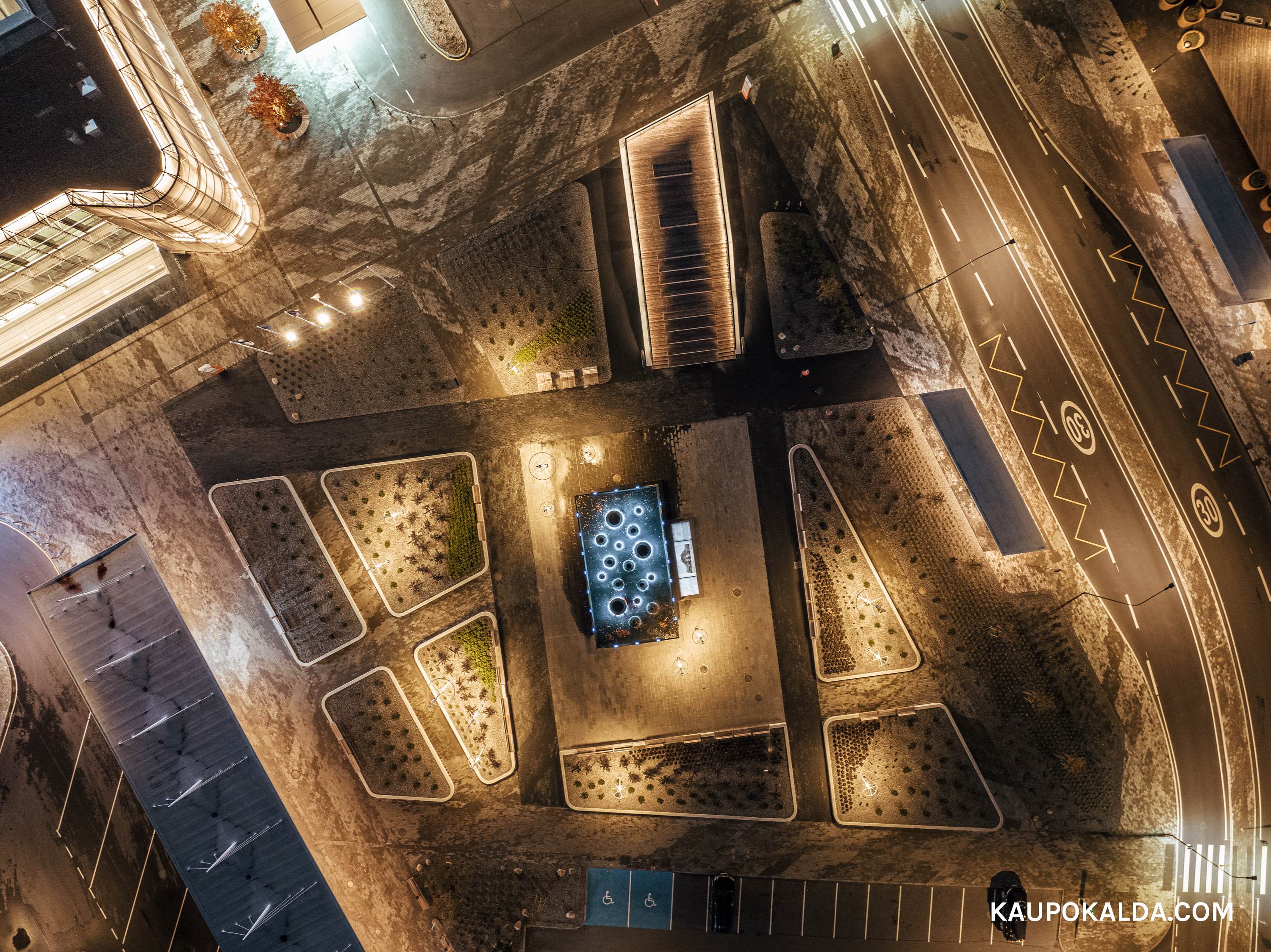 Tallinna Vanasadama D-terminal ja väliala