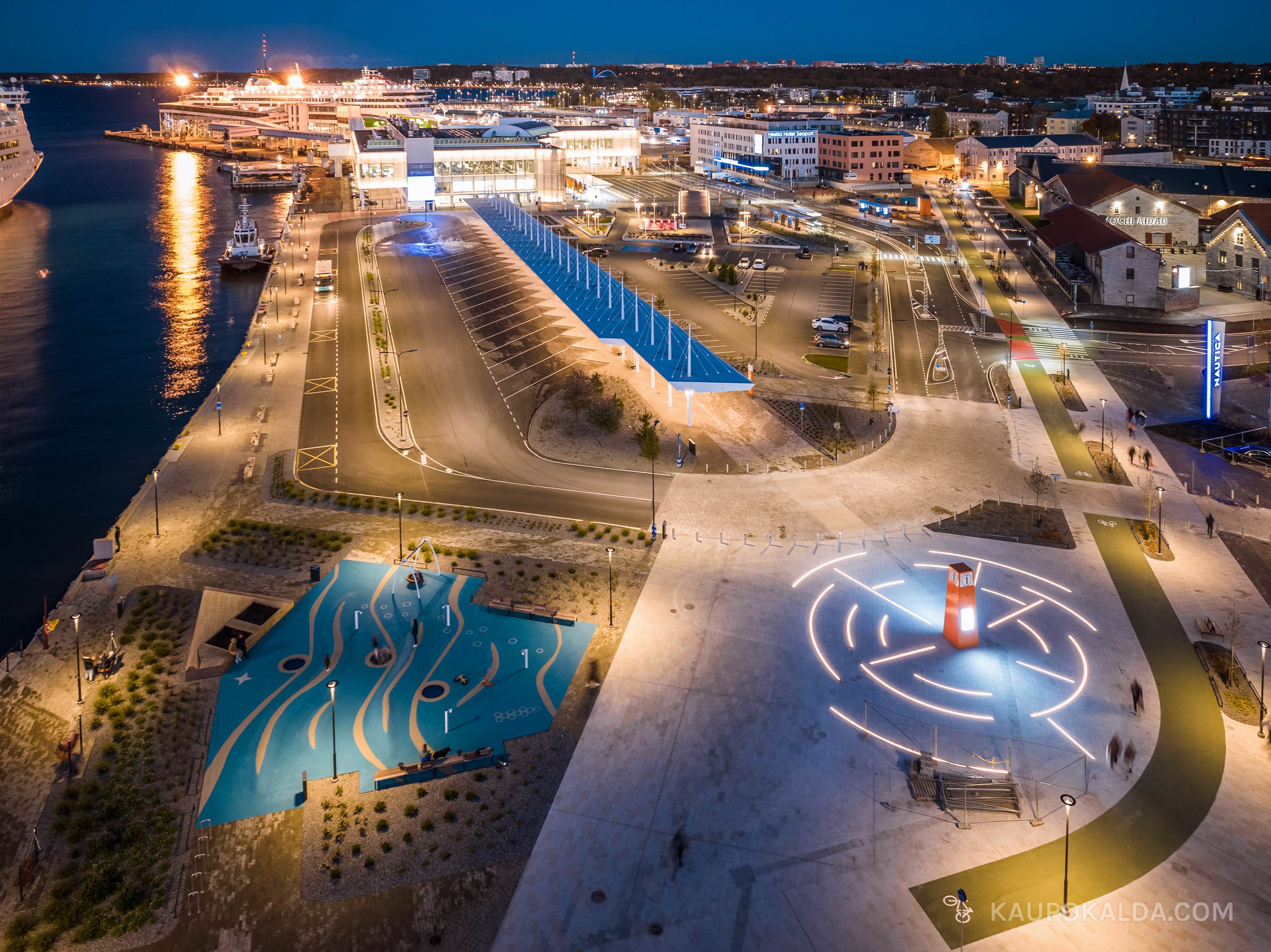 Tallinna Vanasadama D-terminal ja väliala