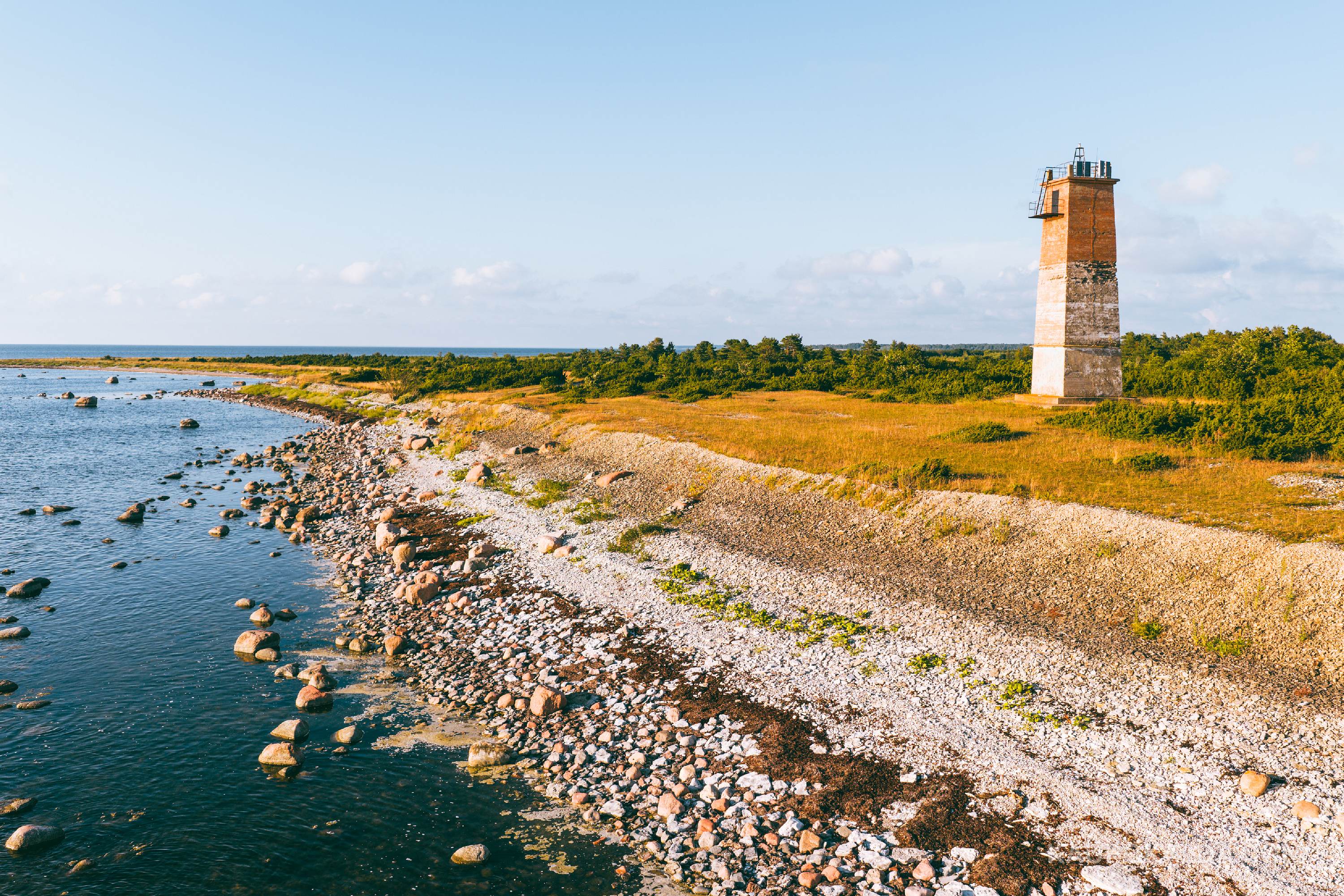 Loode tuletorn, Saaremaa