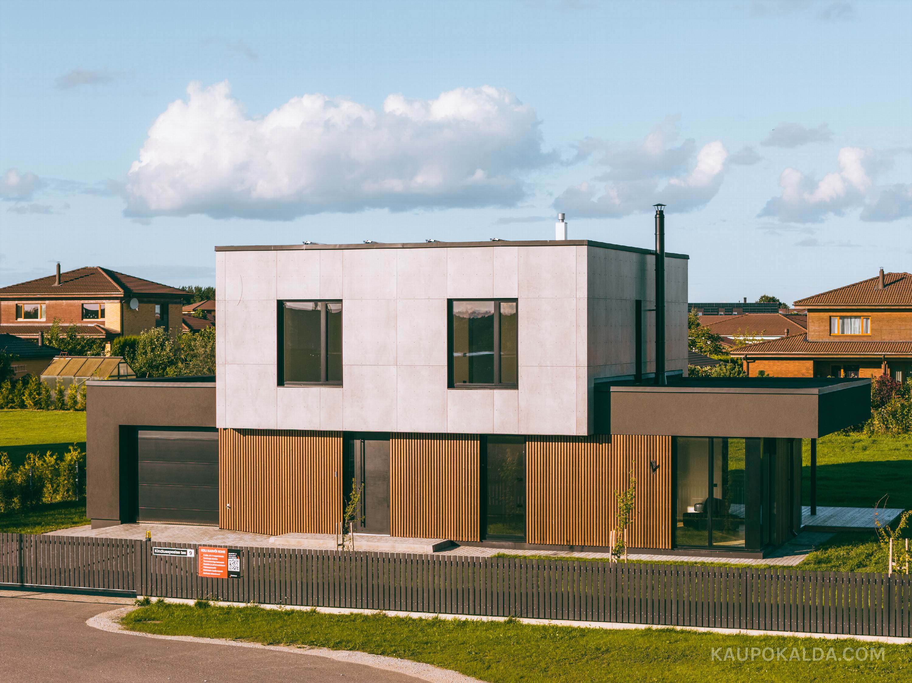 Kindlusepealse villad