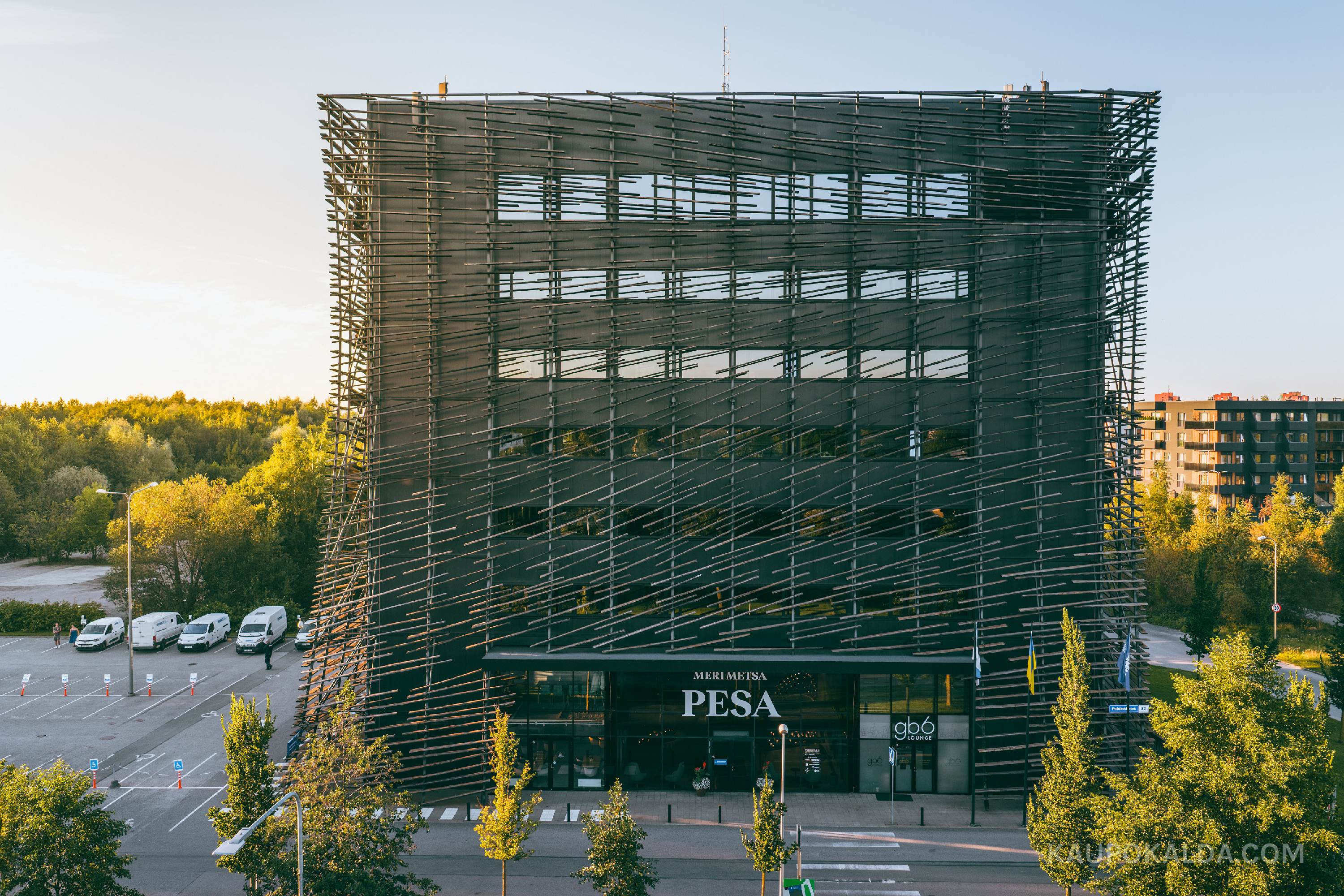 Paldiski mnt 80 büroohoone