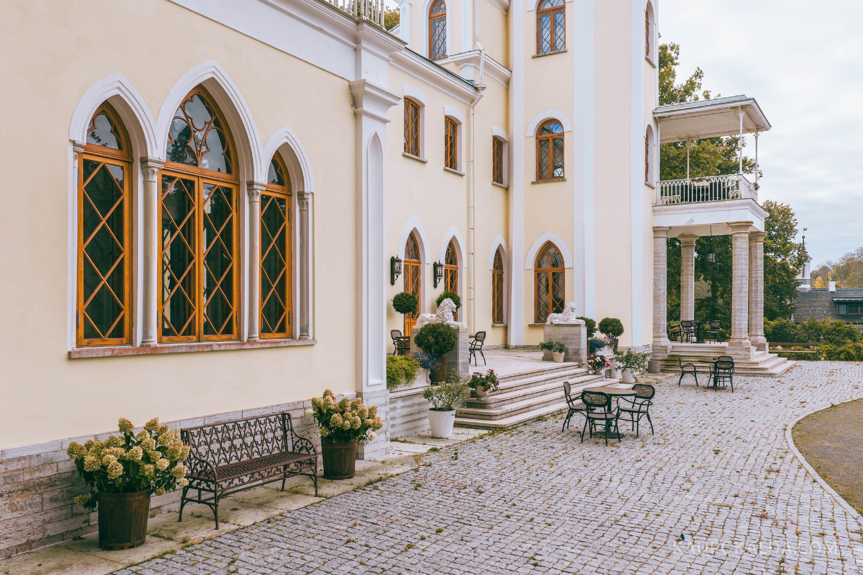 Keila-Joa Schloss fall