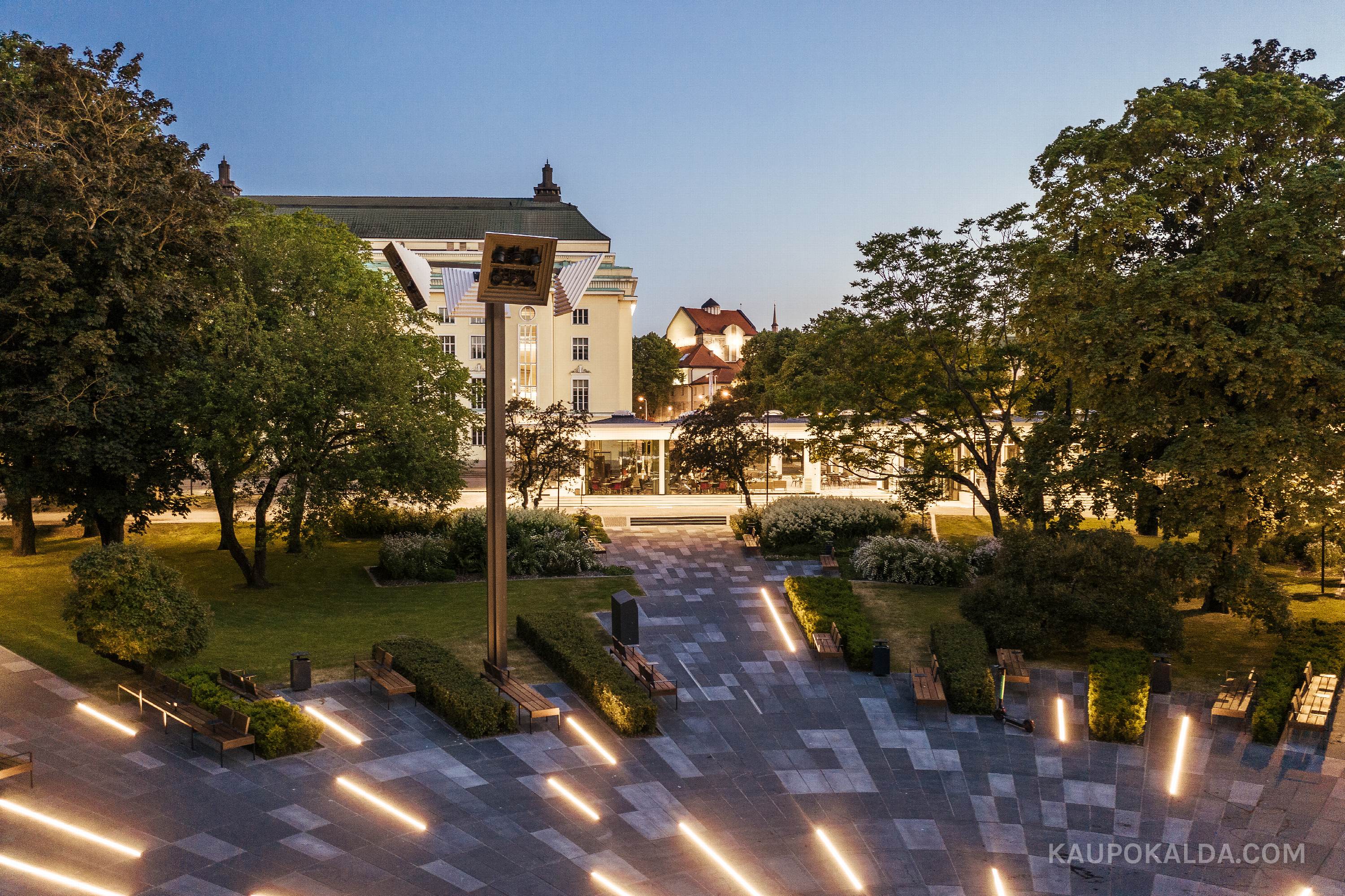 Tammsaare park ja paviljon