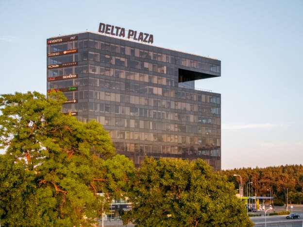 Delta Plaza