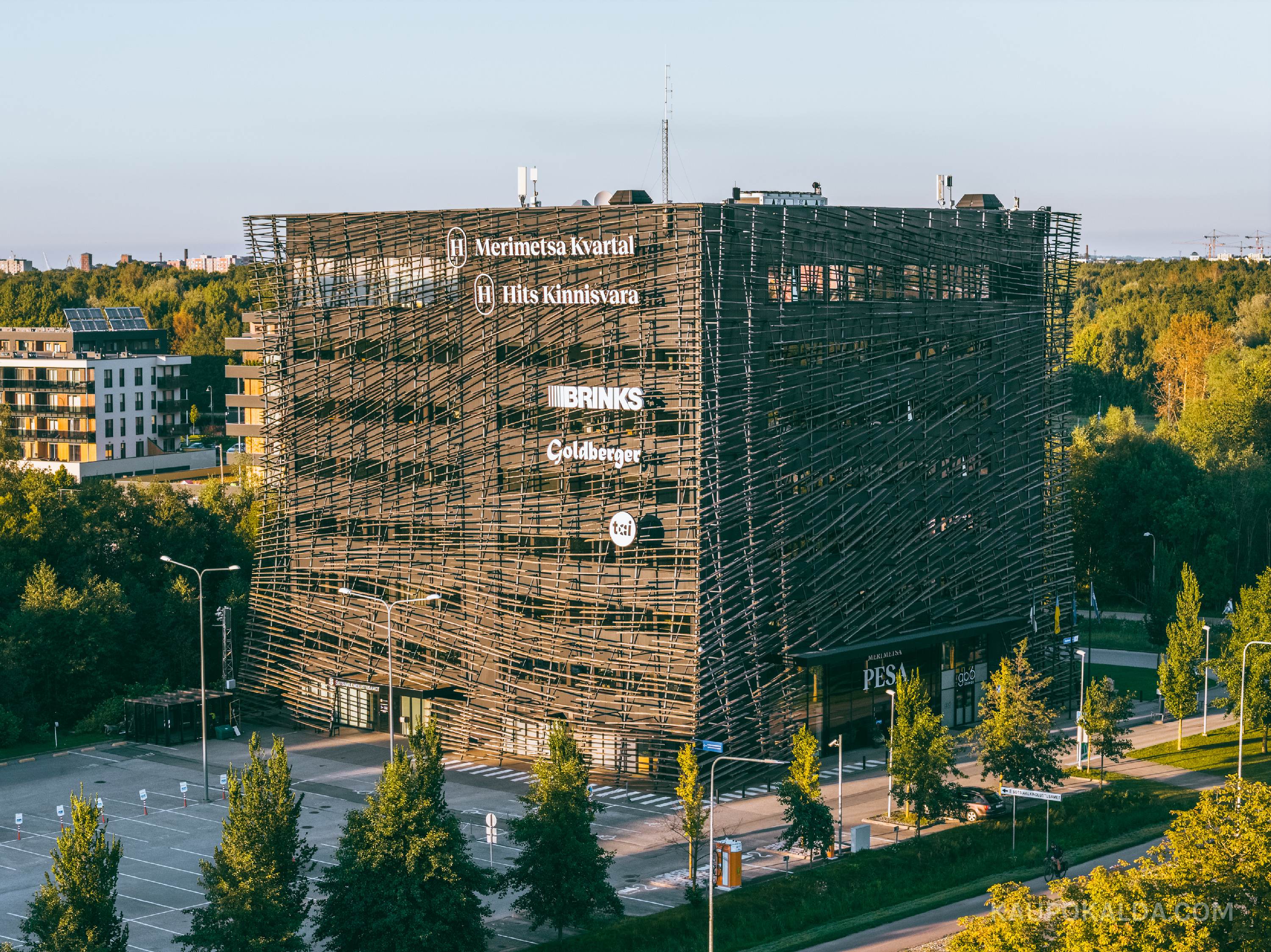 Paldiski mnt 80 büroohoone (seeria)