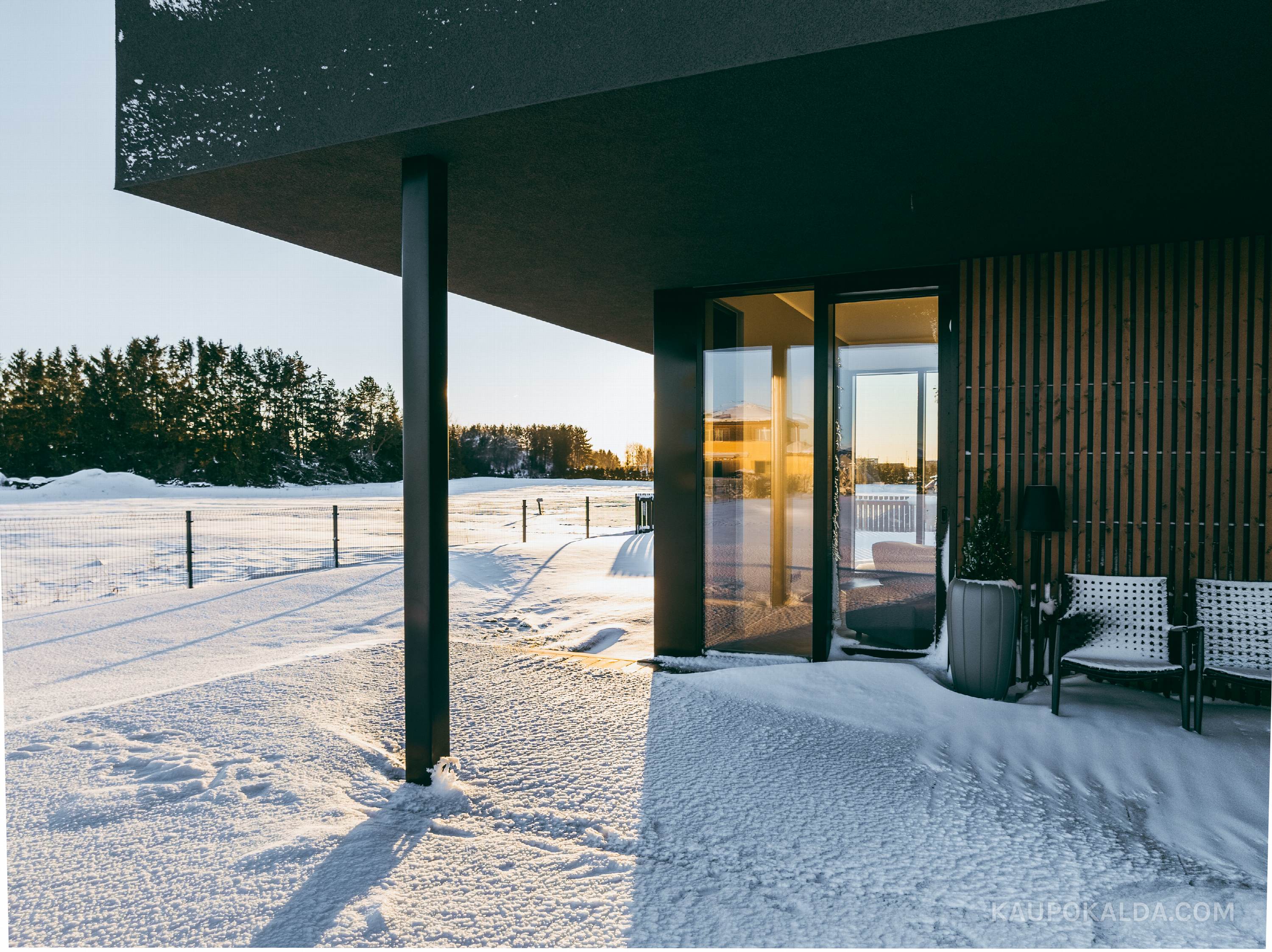 Kindlusepealse villad