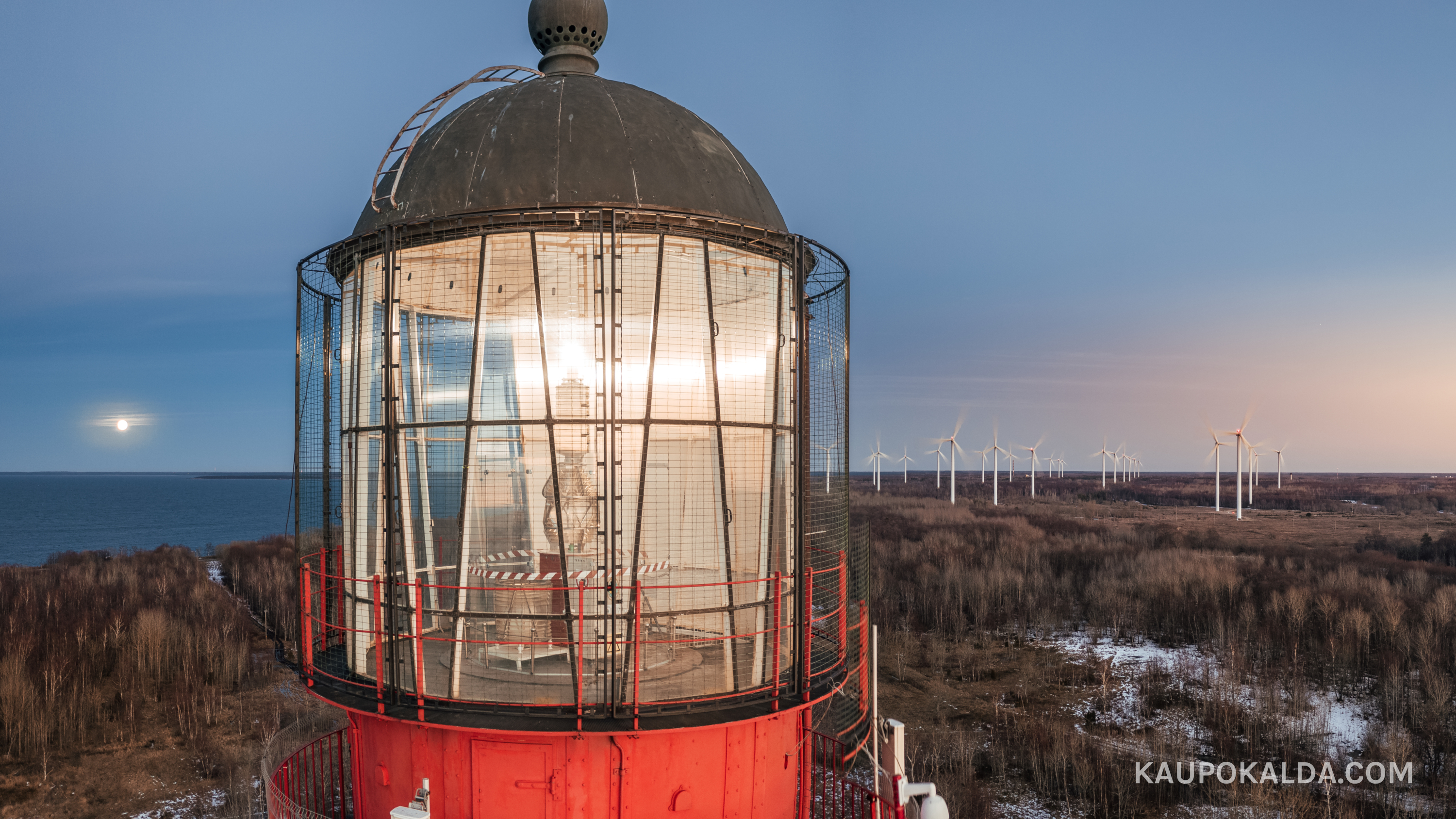 Kuutõus ja päikeseloojang Pakril