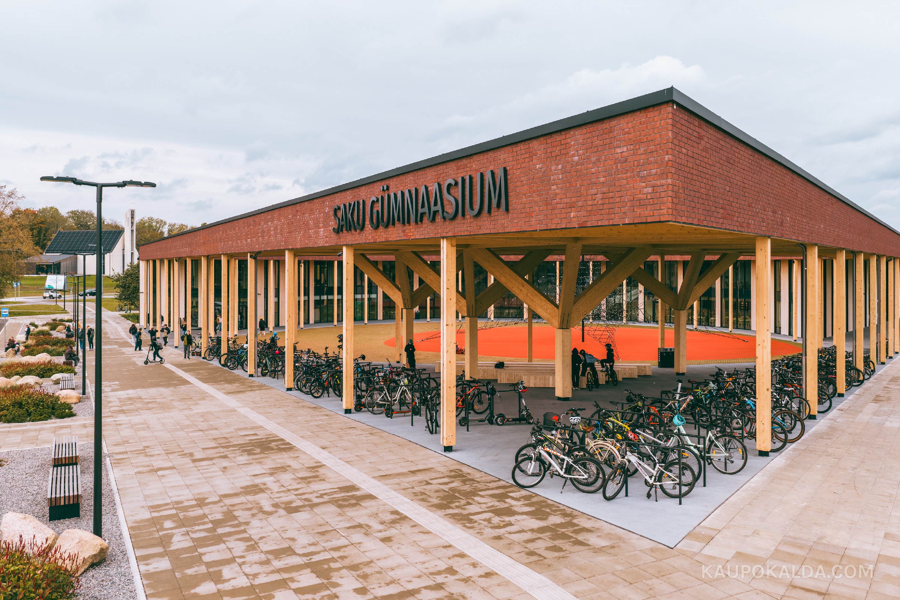 Saku Gümnaasiumi õppehoone TÄPP