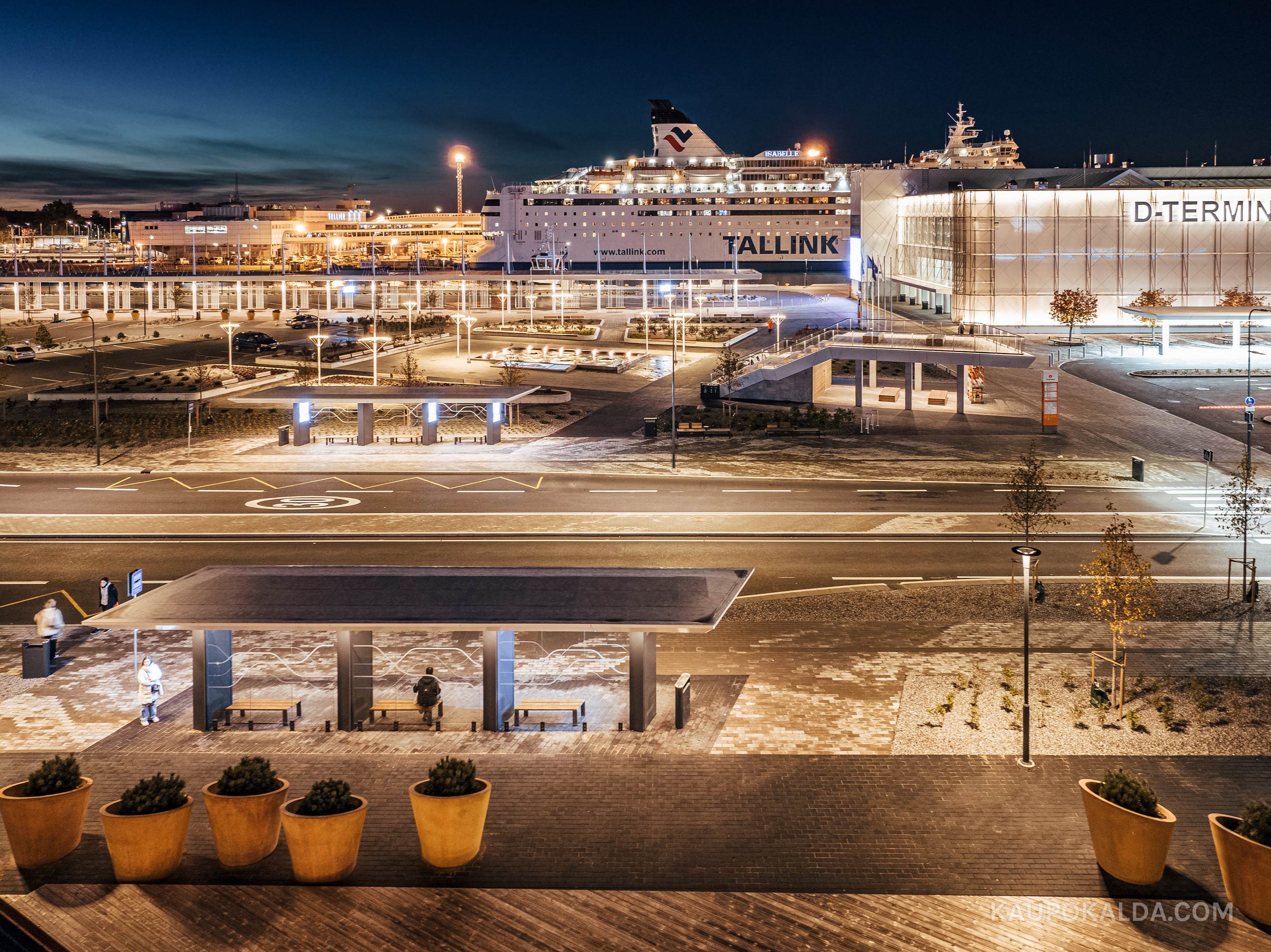Tallinna Vanasadama D-terminal ja väliala