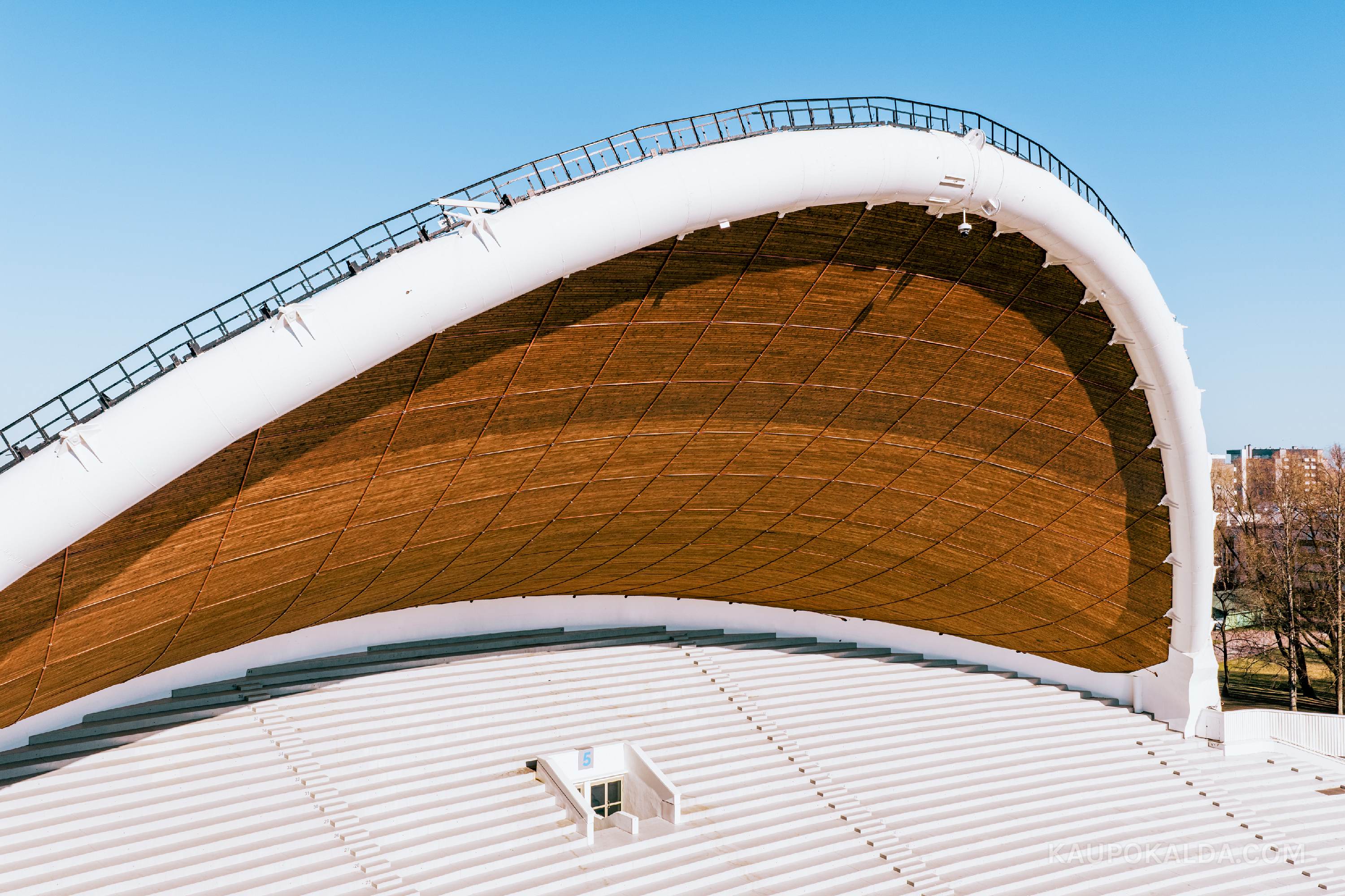 Tallinna Lauluväljaku laulukaar