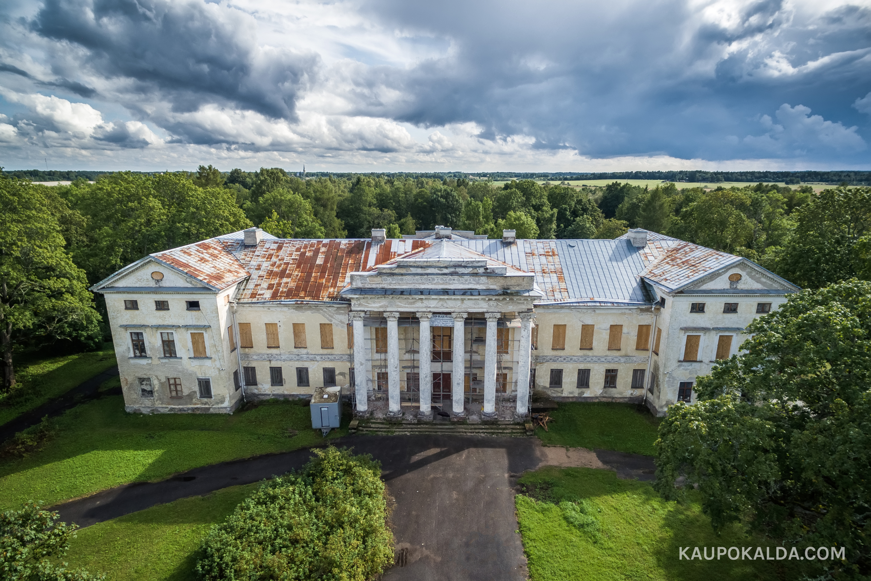 Riisipere mõis enne renoveerimist