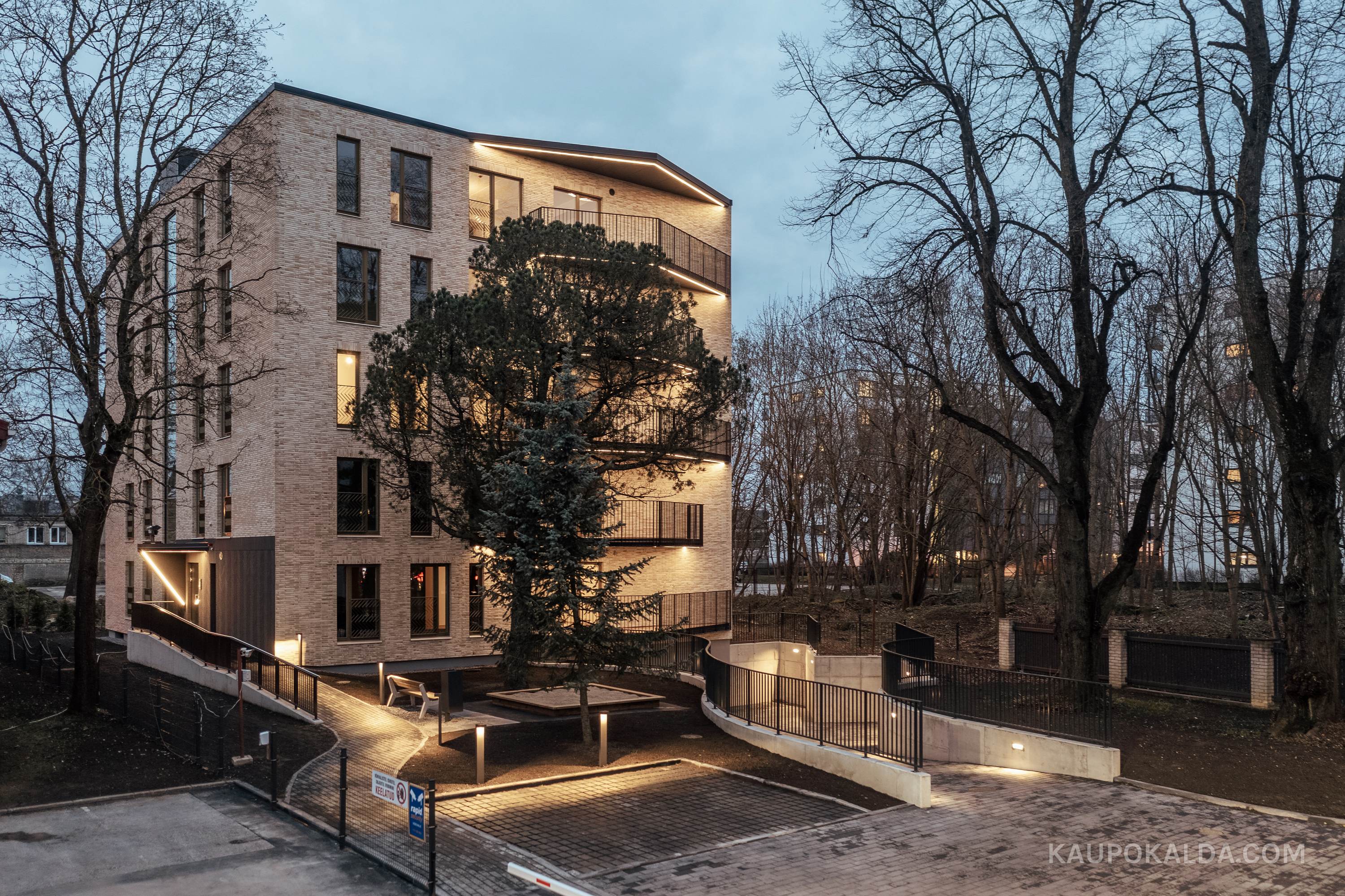 Pärnu mnt 127, 2021