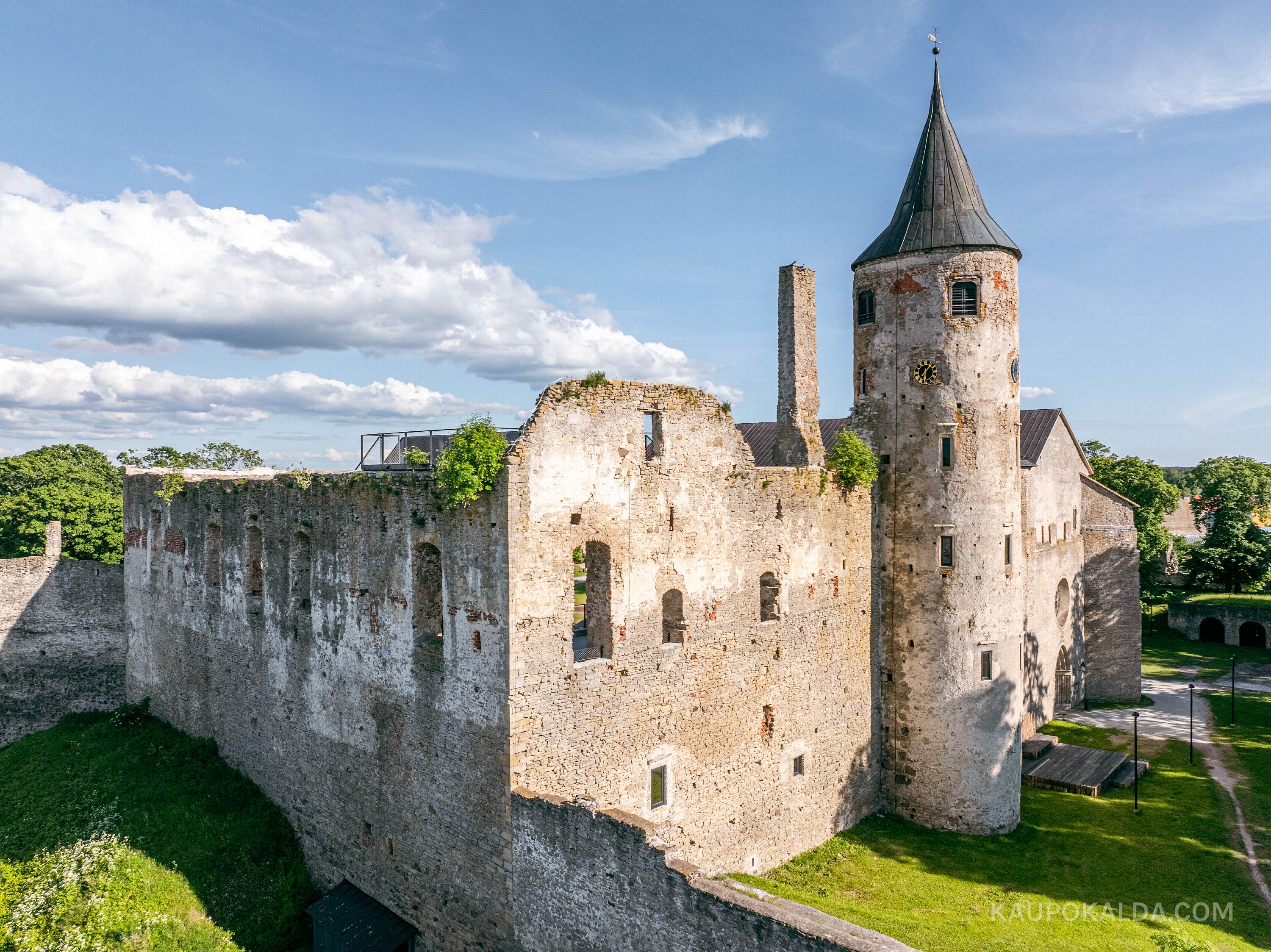 Haapsalu piiskopilinnus