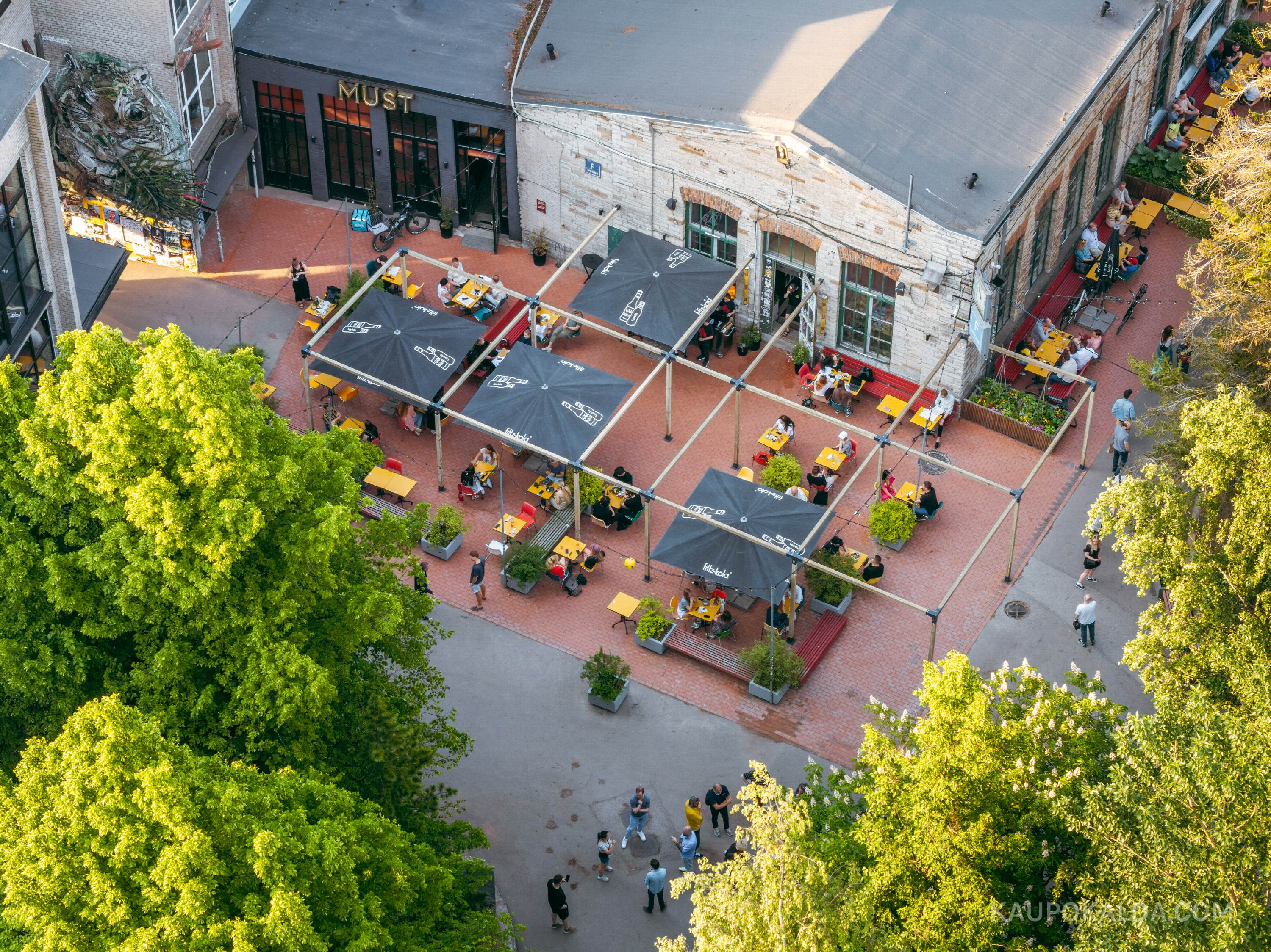 Telliskivi loomelinnak