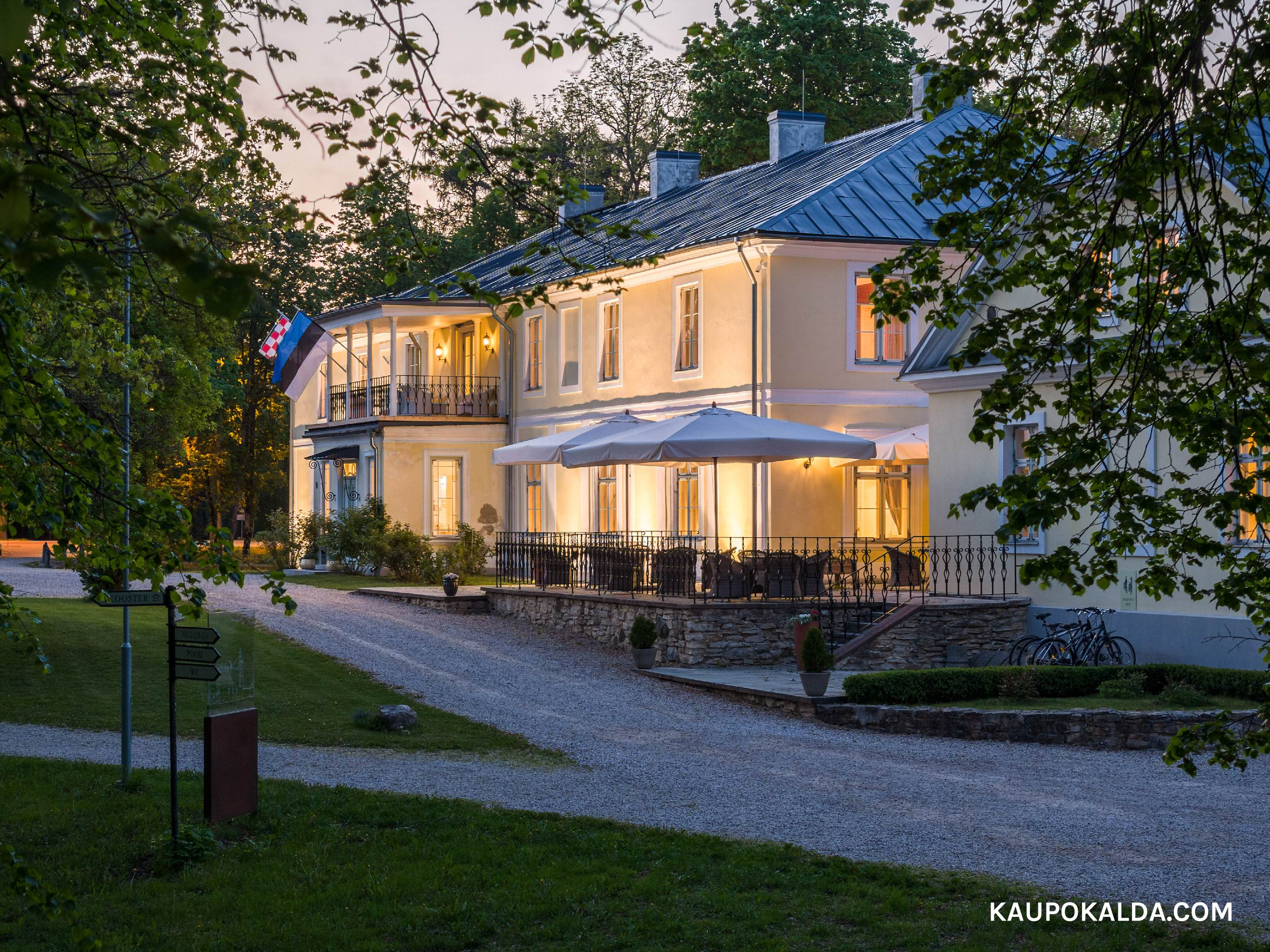 Padise mõis ja hotell