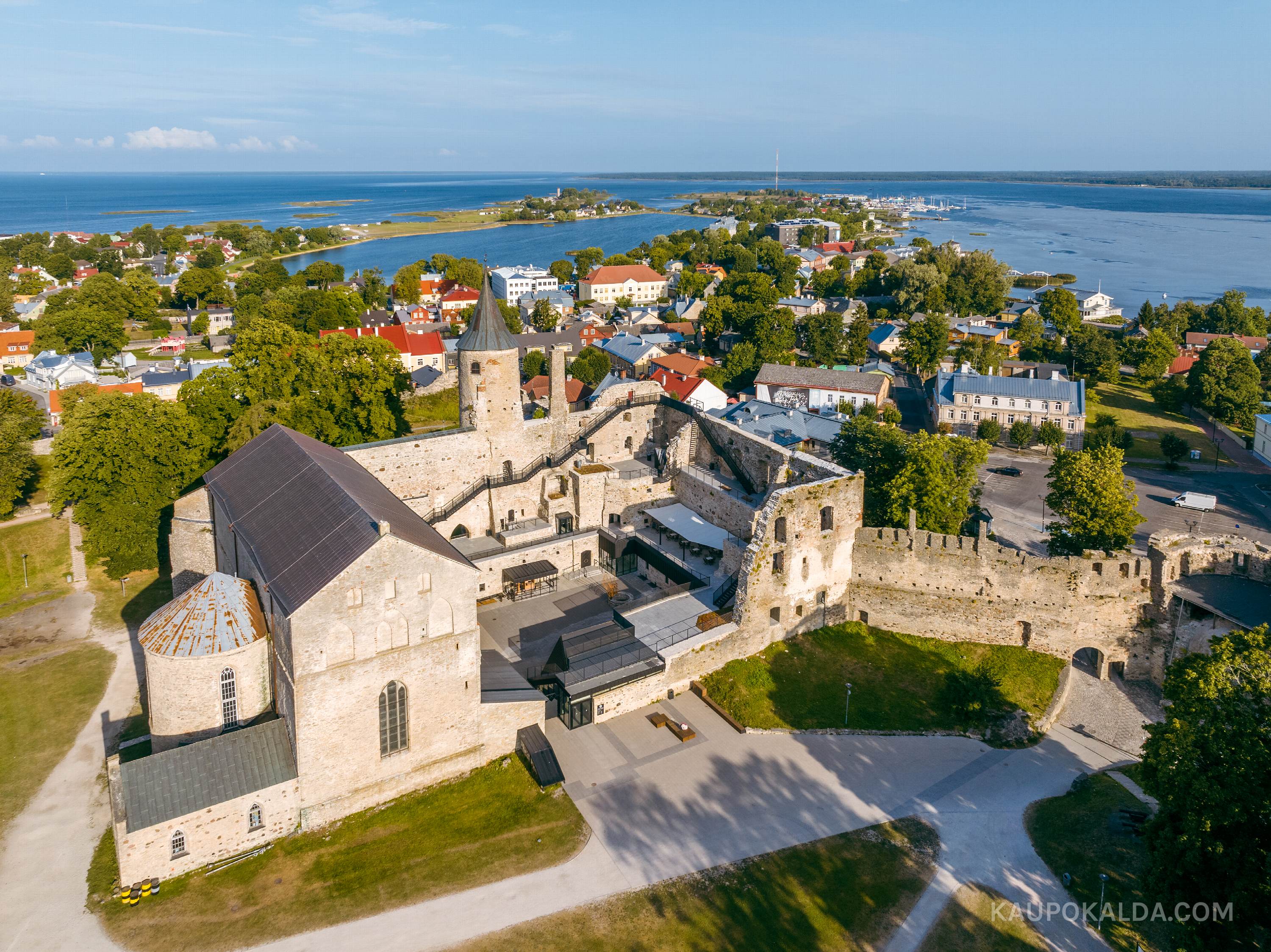 Haapsalu piiskopilinnus