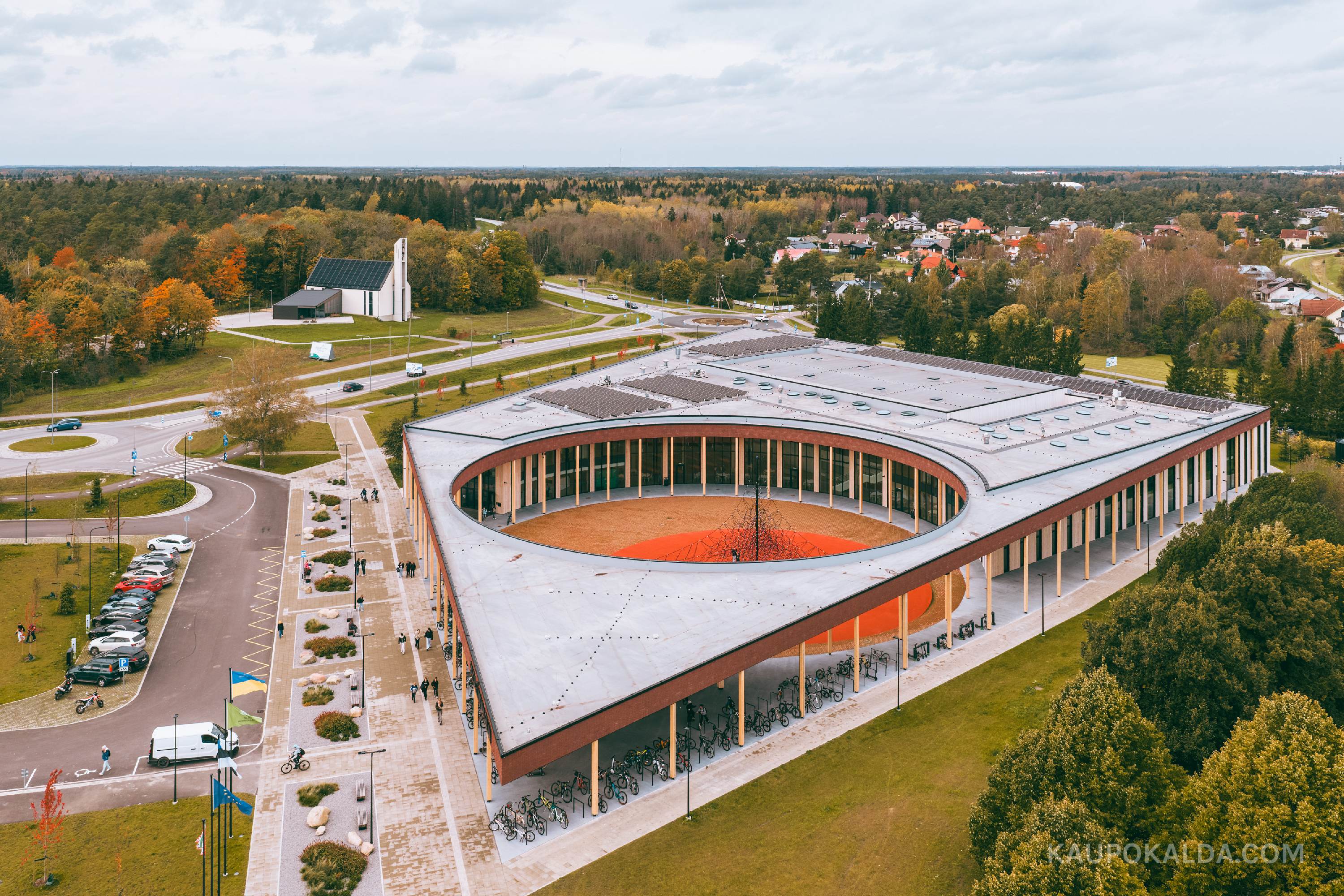 Saku Gümnaasiumi õppehoone TÄPP