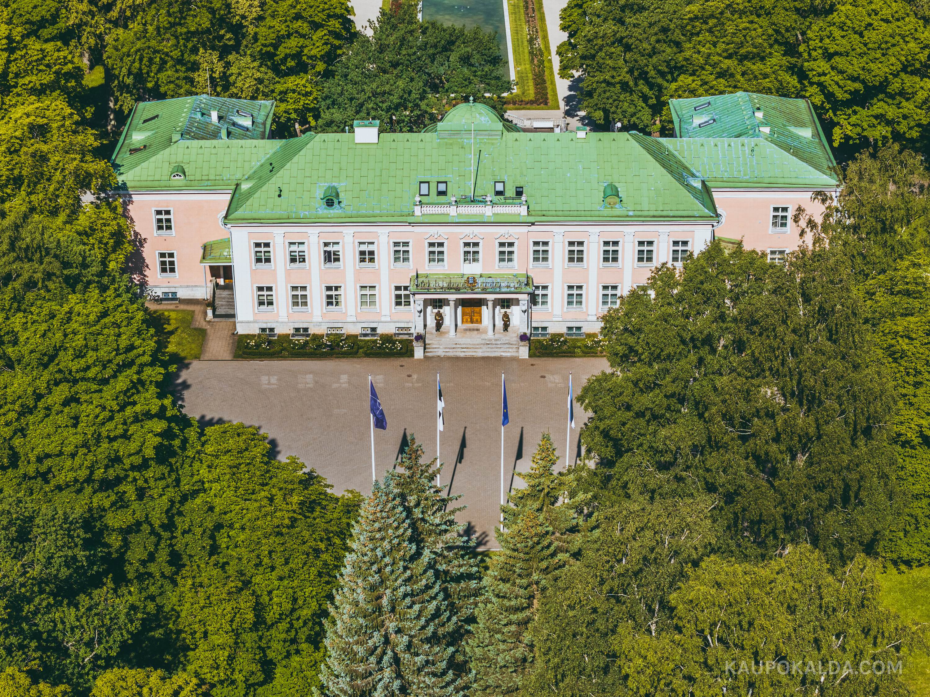 Kadrioru administratiivhoone ehk Presidendi loss