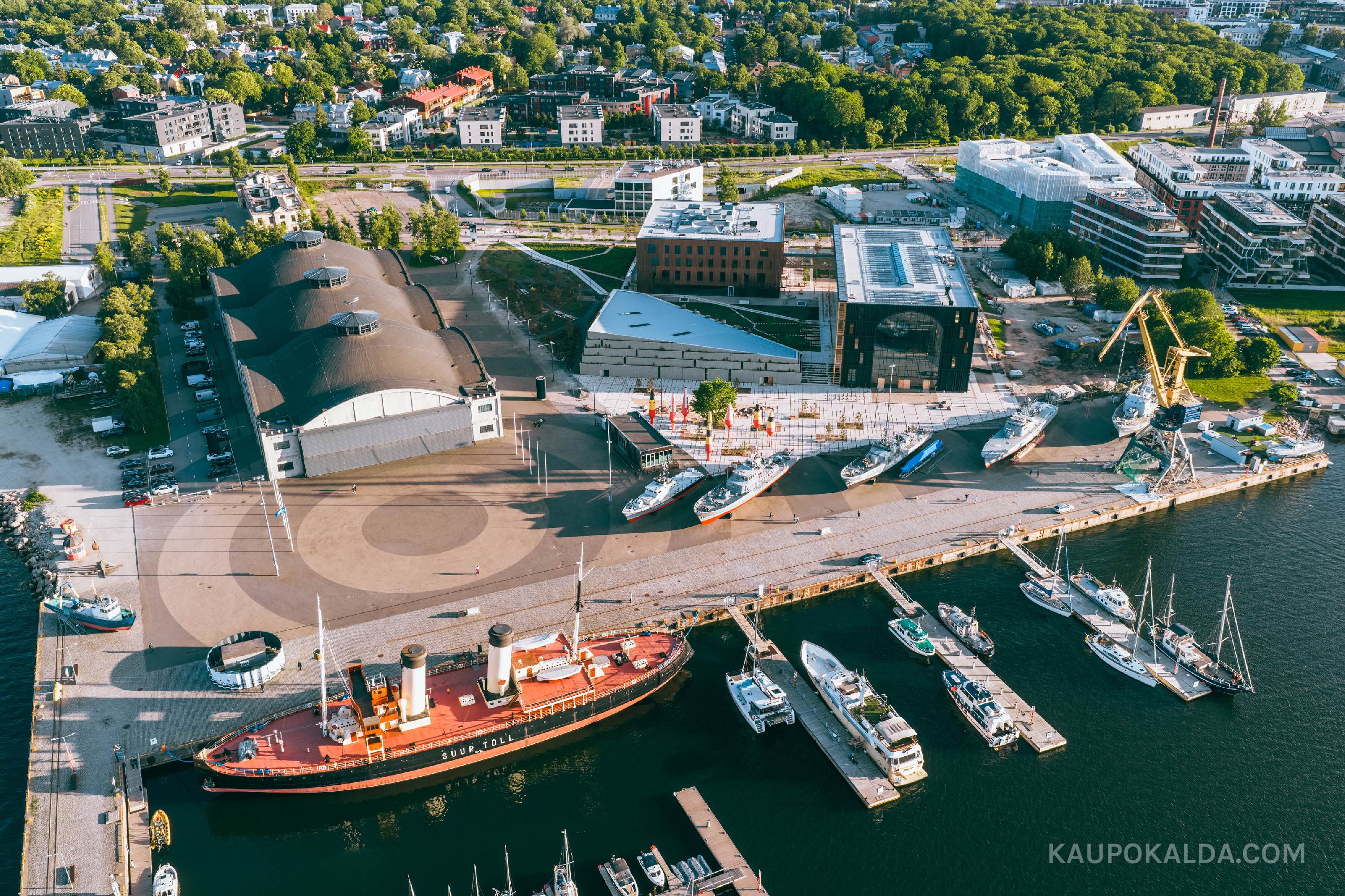 Lennusadam
