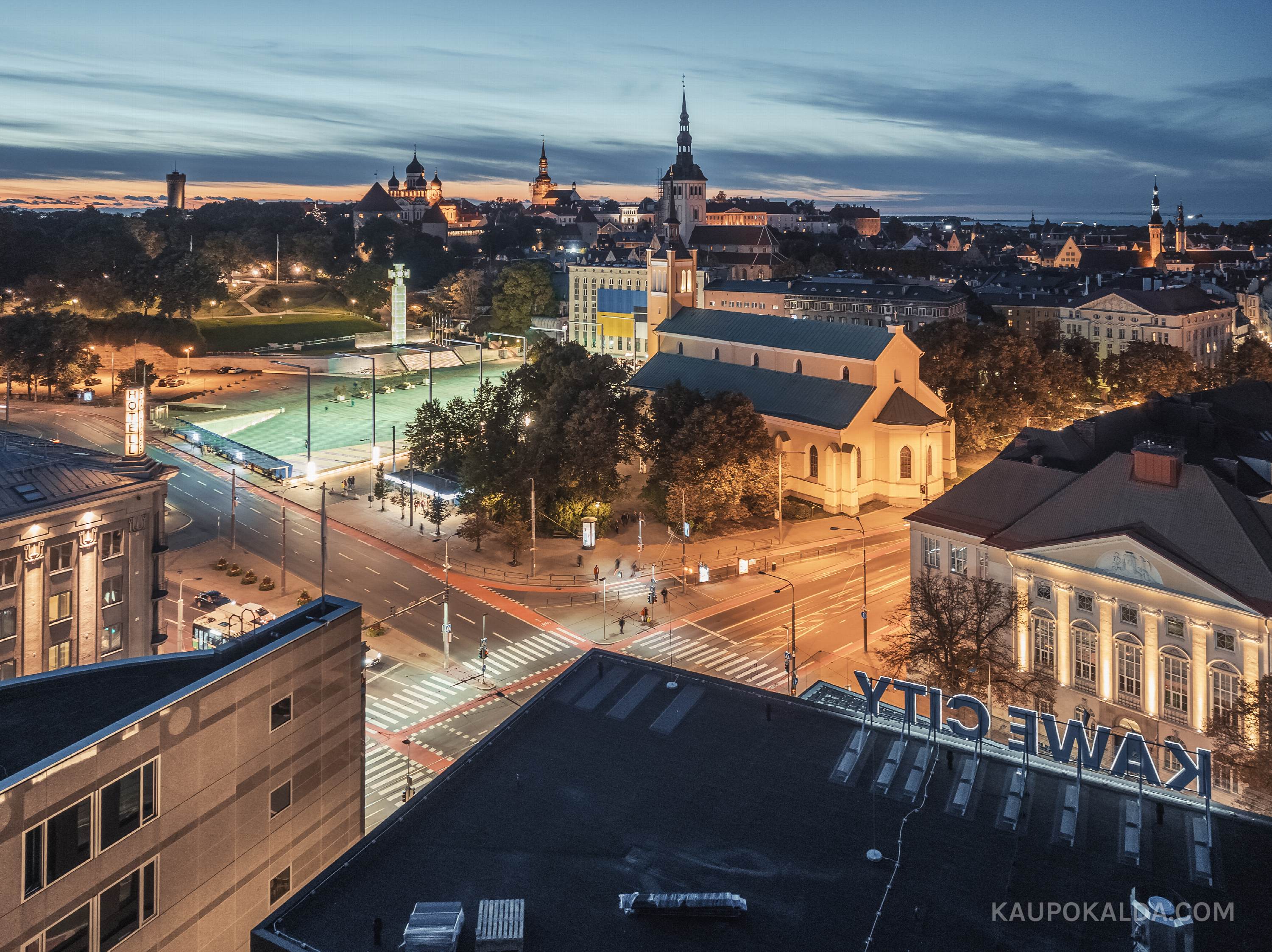 Kawe City ja Kawe Plaza